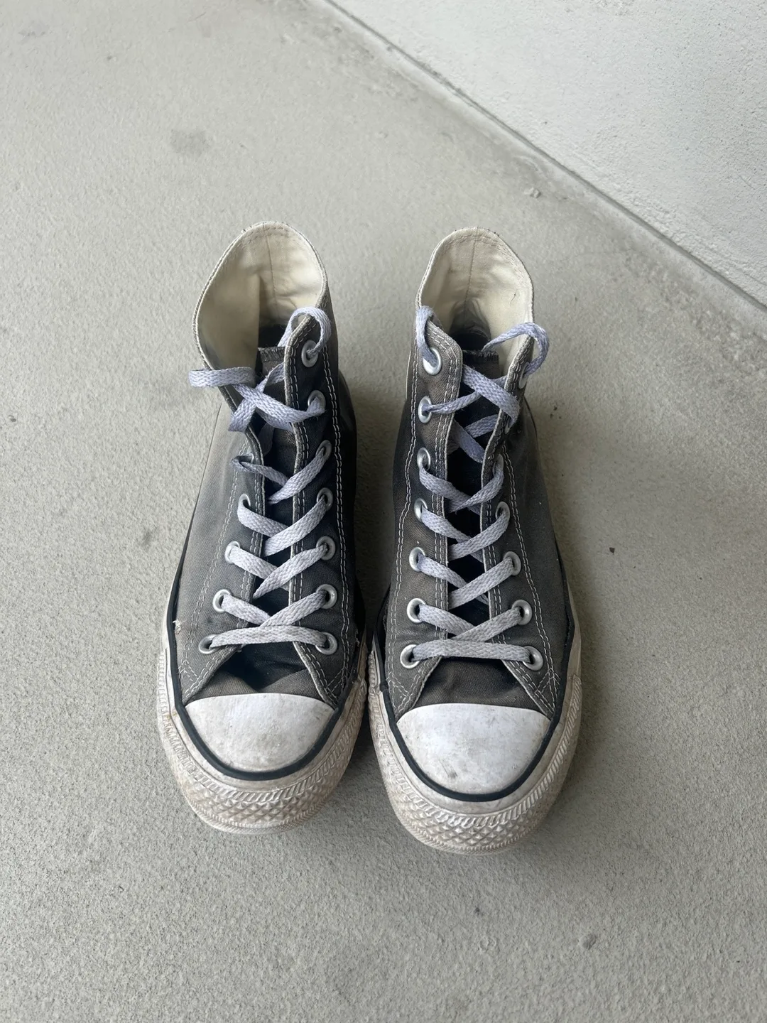 Converse All Star High Tops - US 8 thumbnail