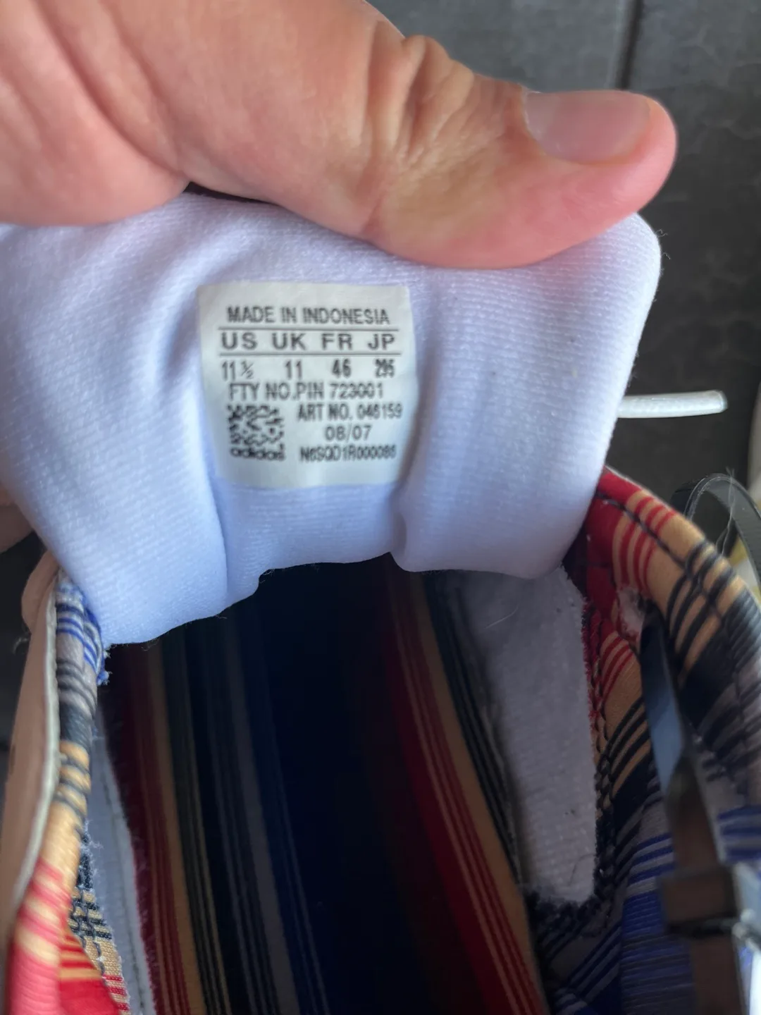 Adidas Superstar White Sneakers - Size 11.5 limited Edition image indicator(5)