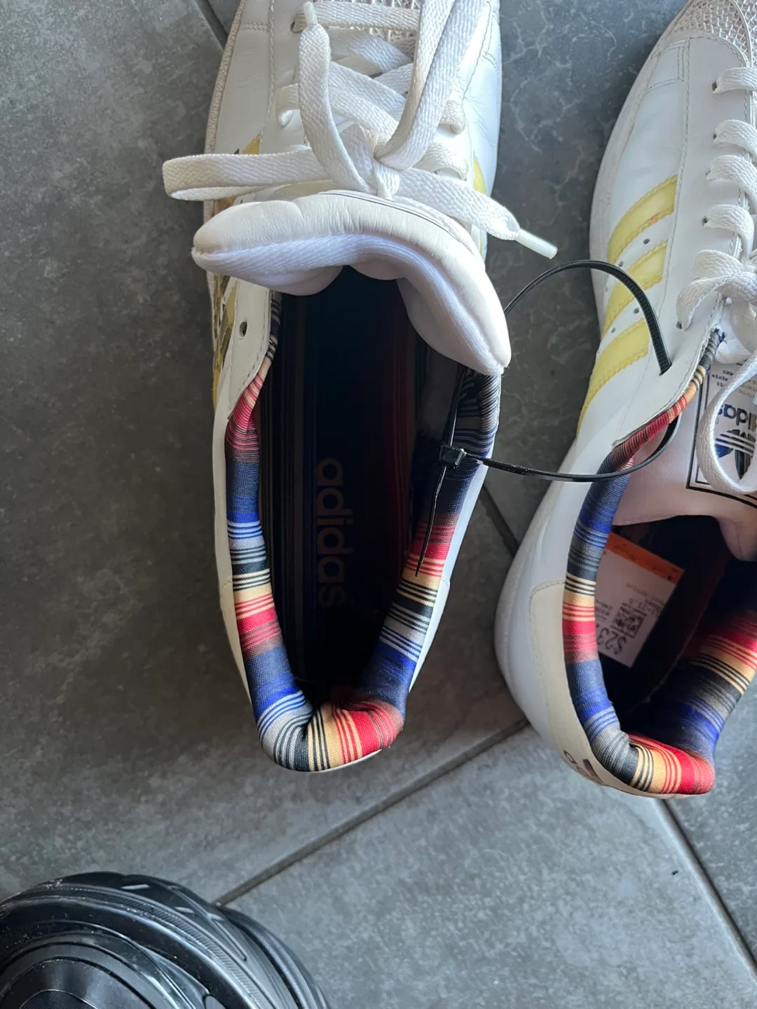 Adidas Superstar White Sneakers - Size 11.5 limited Edition image indicator(4)