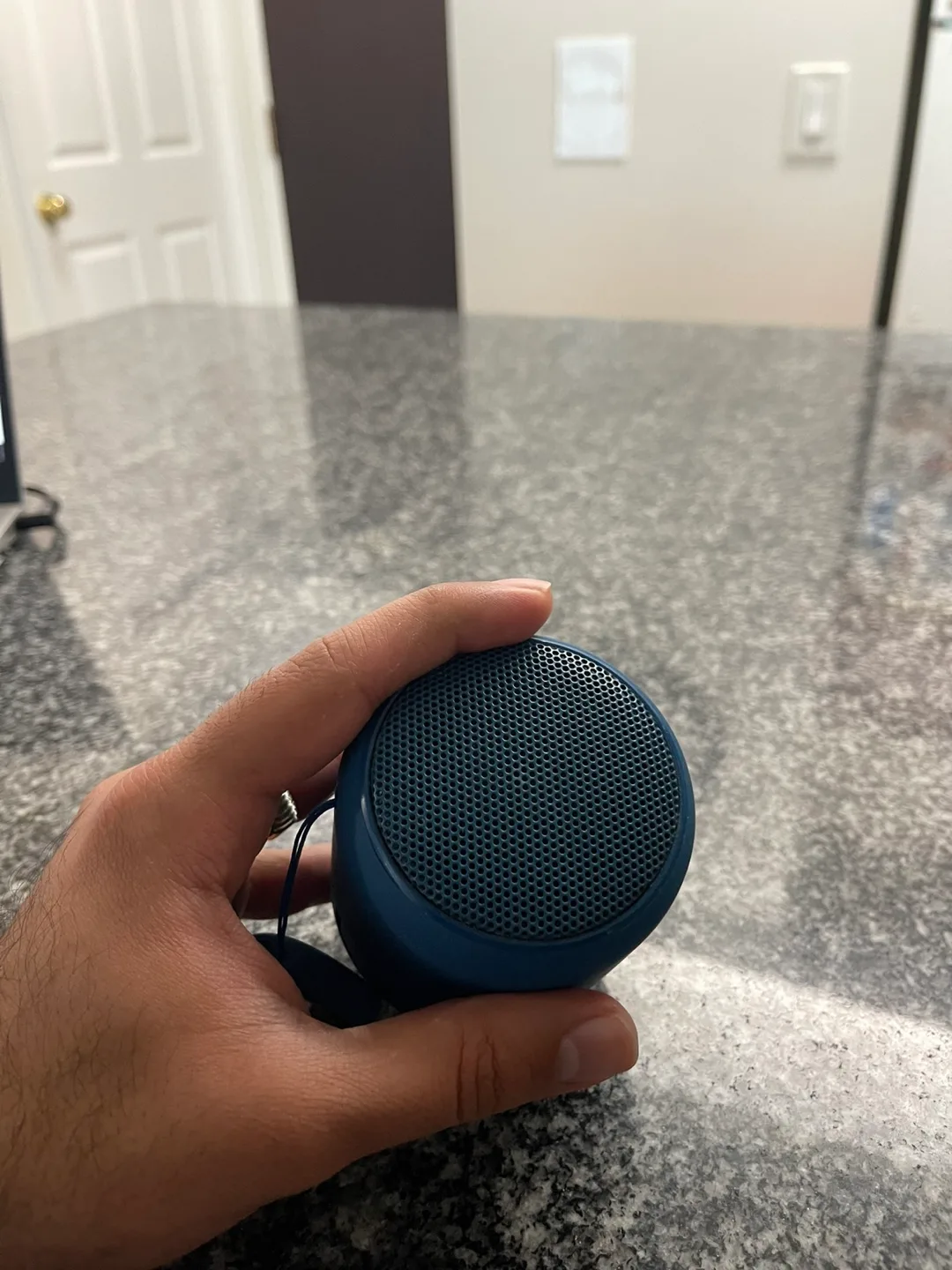 Sony SRS-XB10 Wireless Speaker - Blue image indicator(3)