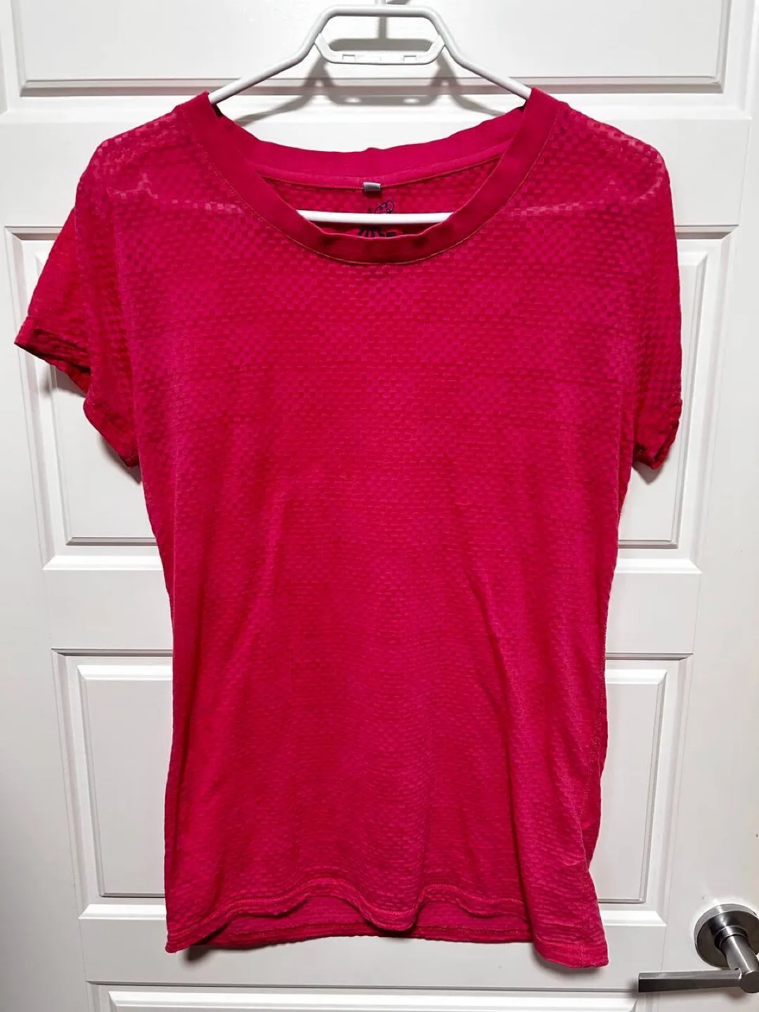Woman’s T-shirt size S/P thumbnail
