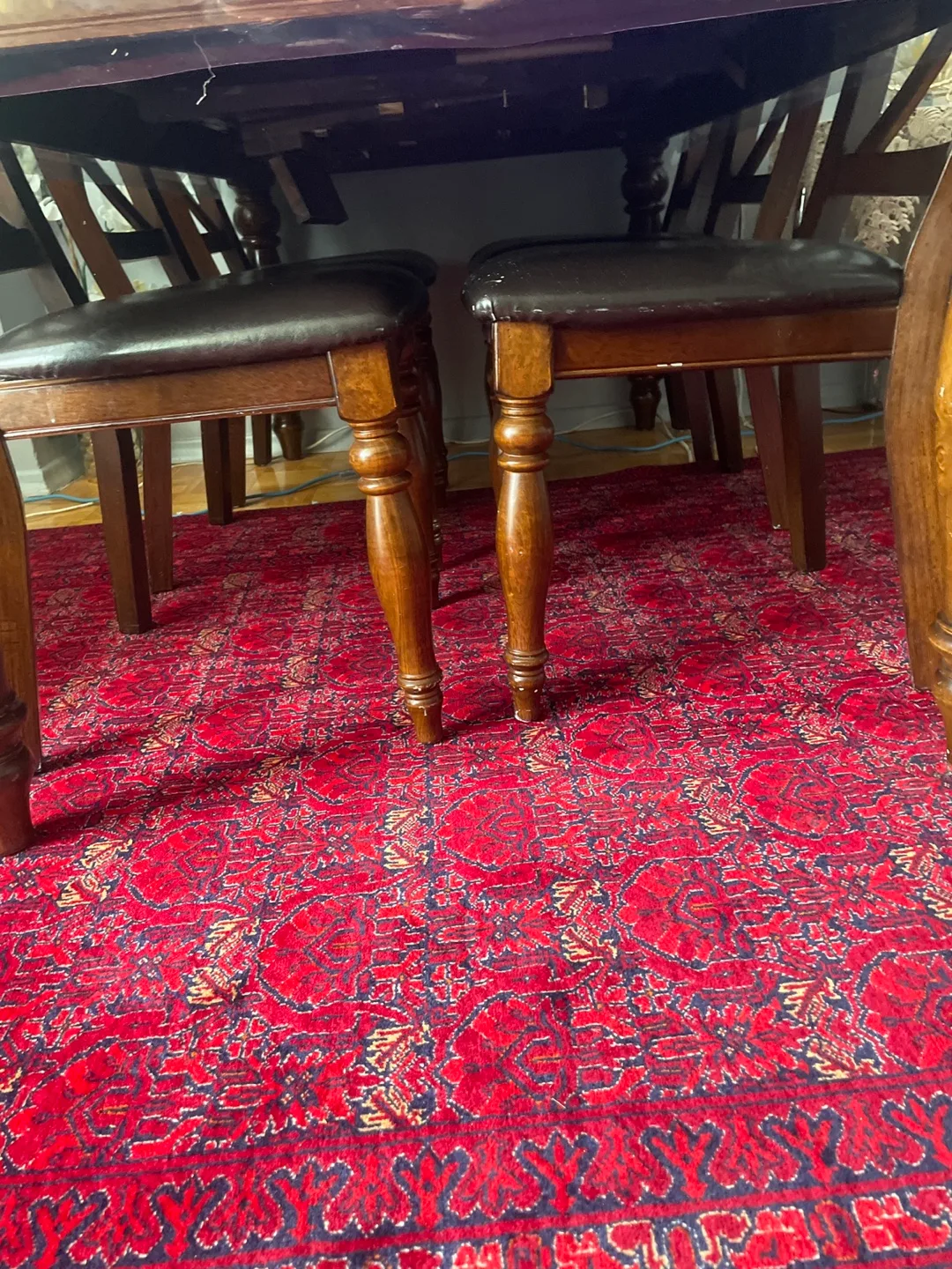 Dining Table with 6 Chairs image indicator(4)