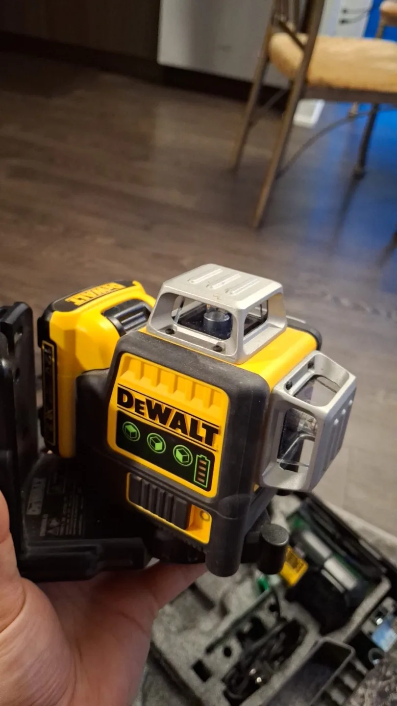 Dewalt laser image indicator(2)