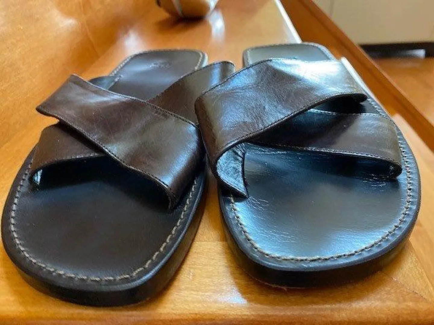 Hugo Boss Brown Leather Sandals Size 42 image indicator(3)
