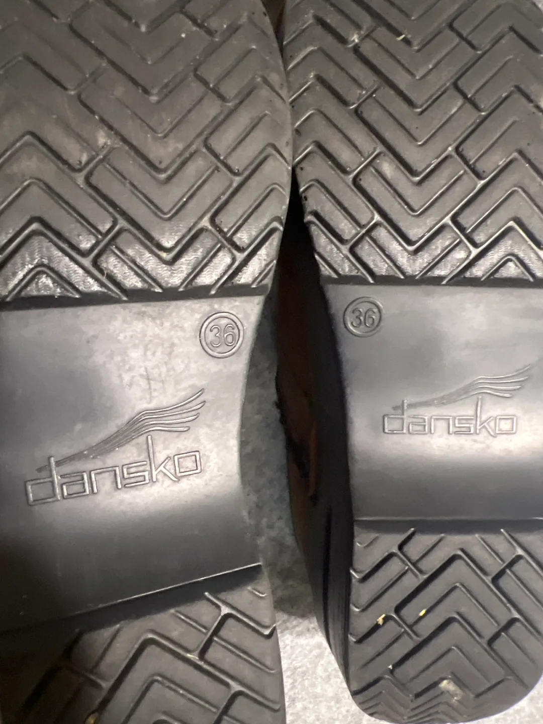 Dansko Brown Leather Clogs Size 6 Narrow image indicator(3)