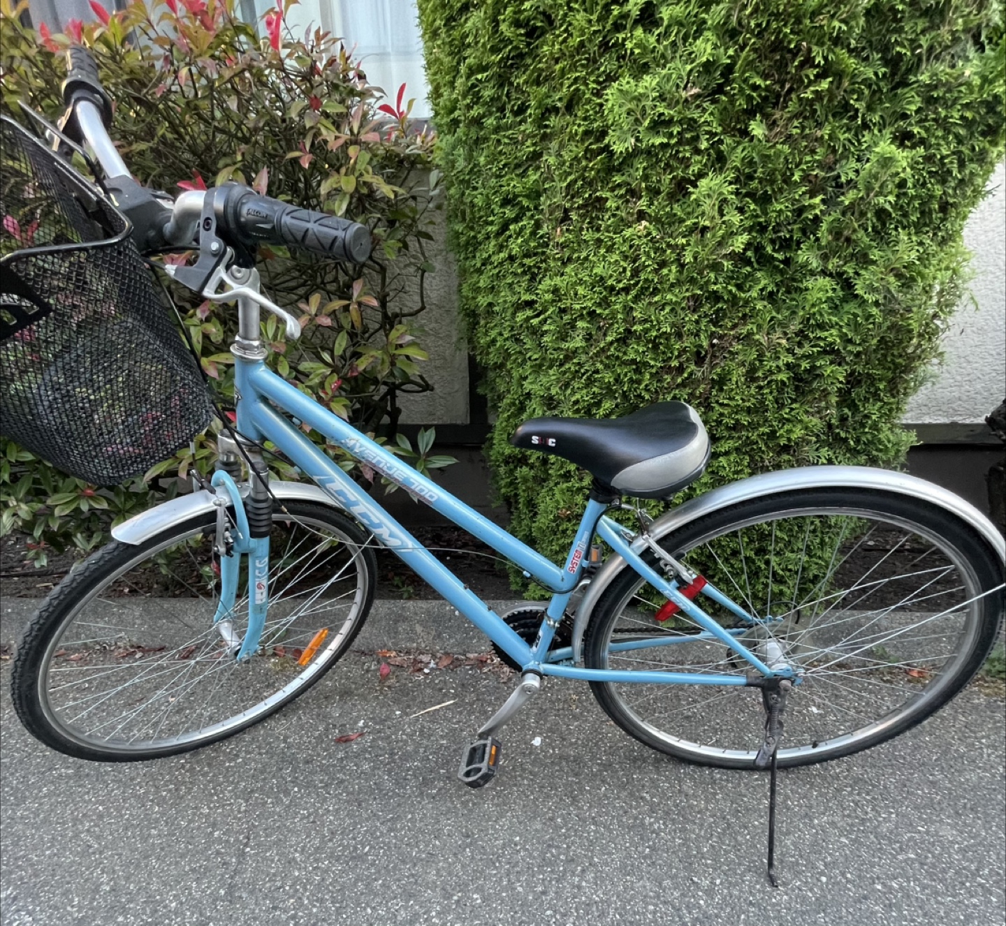 CCM Avenue 100 Bicycle - Light Blue