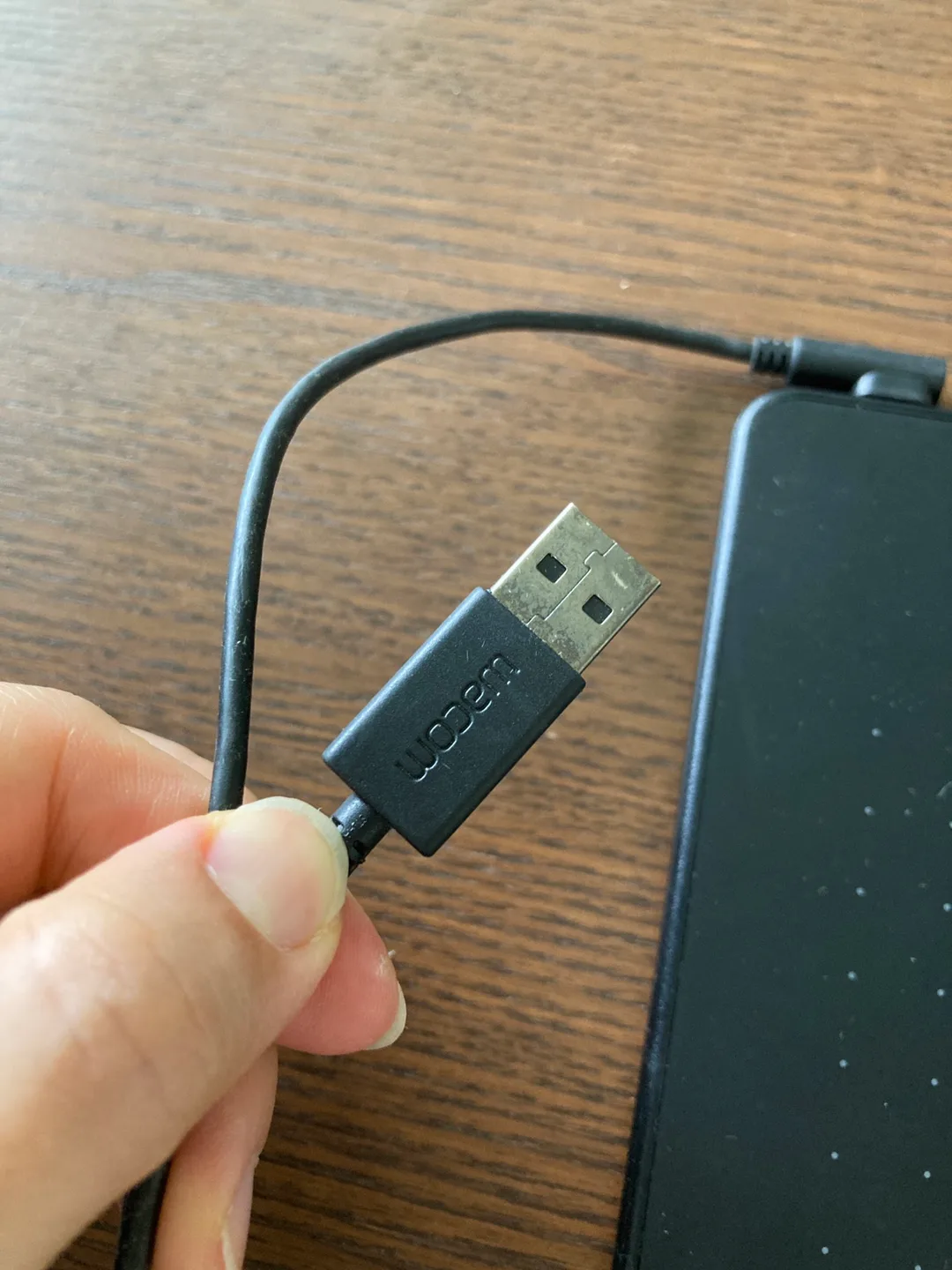 Wacom Intuos Medium CTL-6100wl Pen Tablet(Bluetooth) image indicator(5)