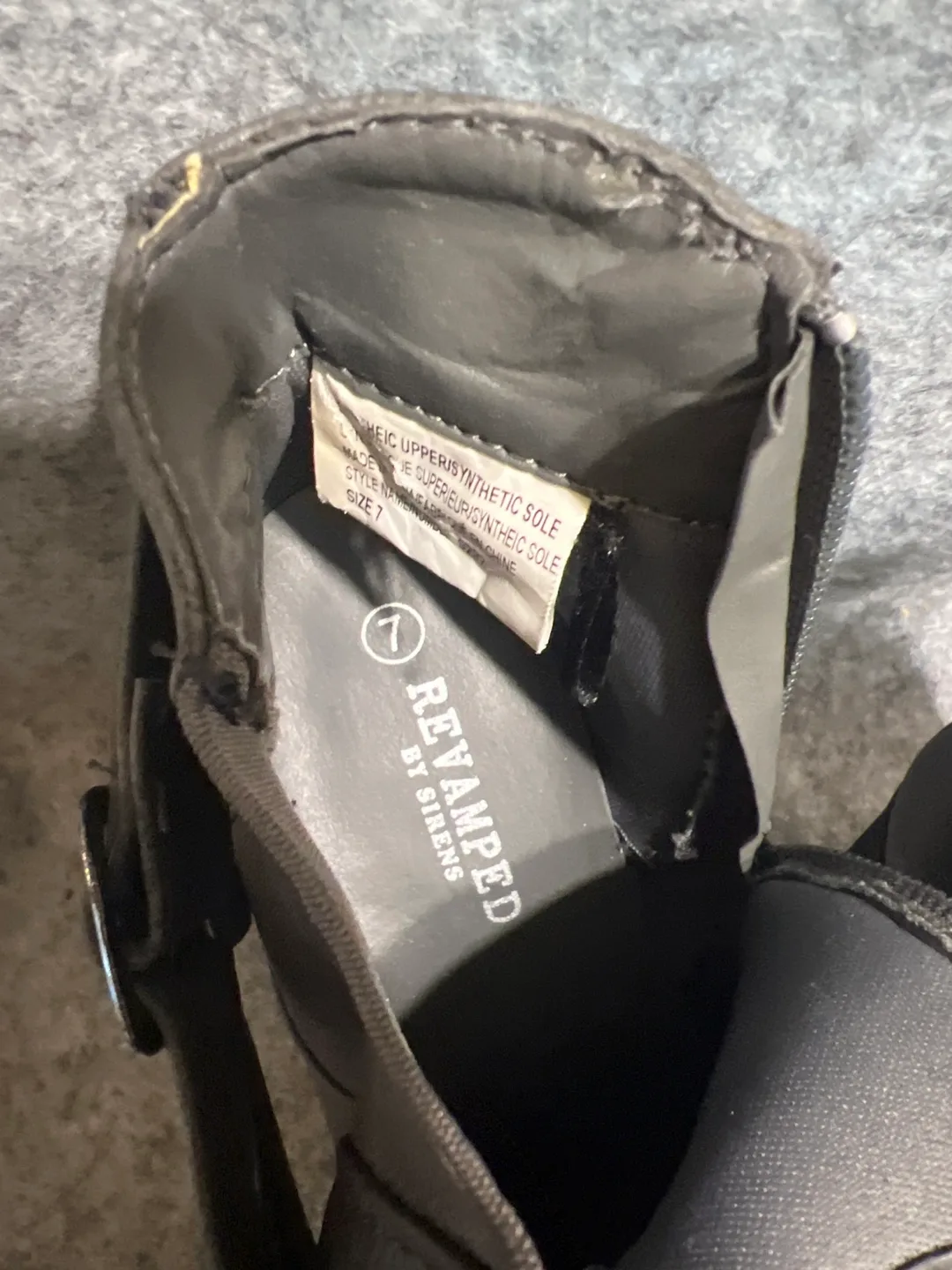 Revamped by Sirens Grey Ankle Boots - Size 7 image indicator(4)