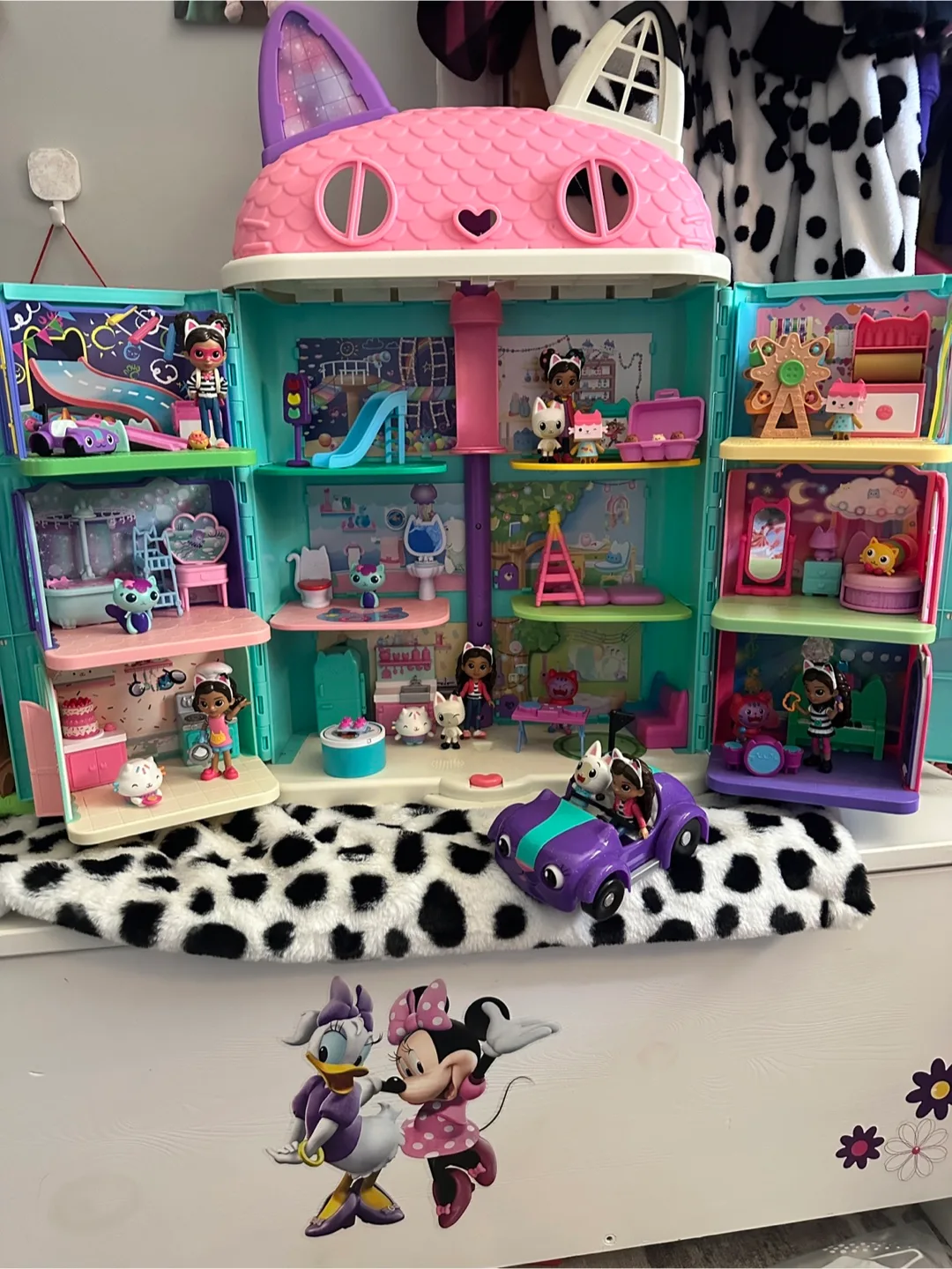 Gabby's Dollhouse, complete set with rooms + extras