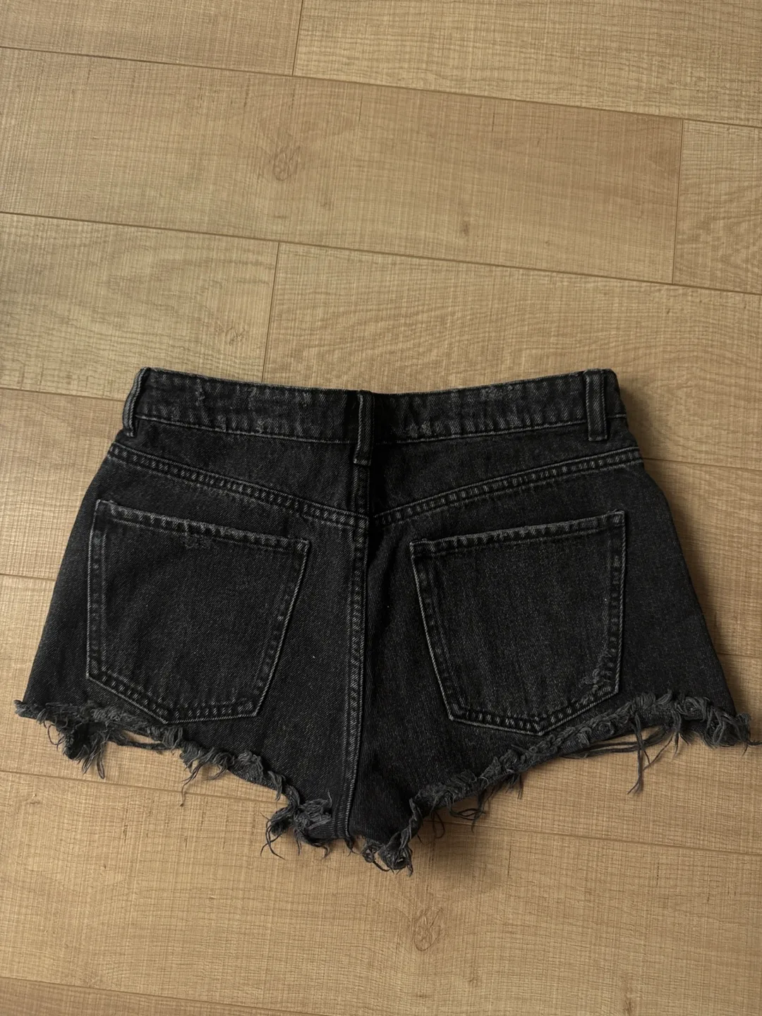 Zara Black Denim Shorts, Size 36 image indicator(3)