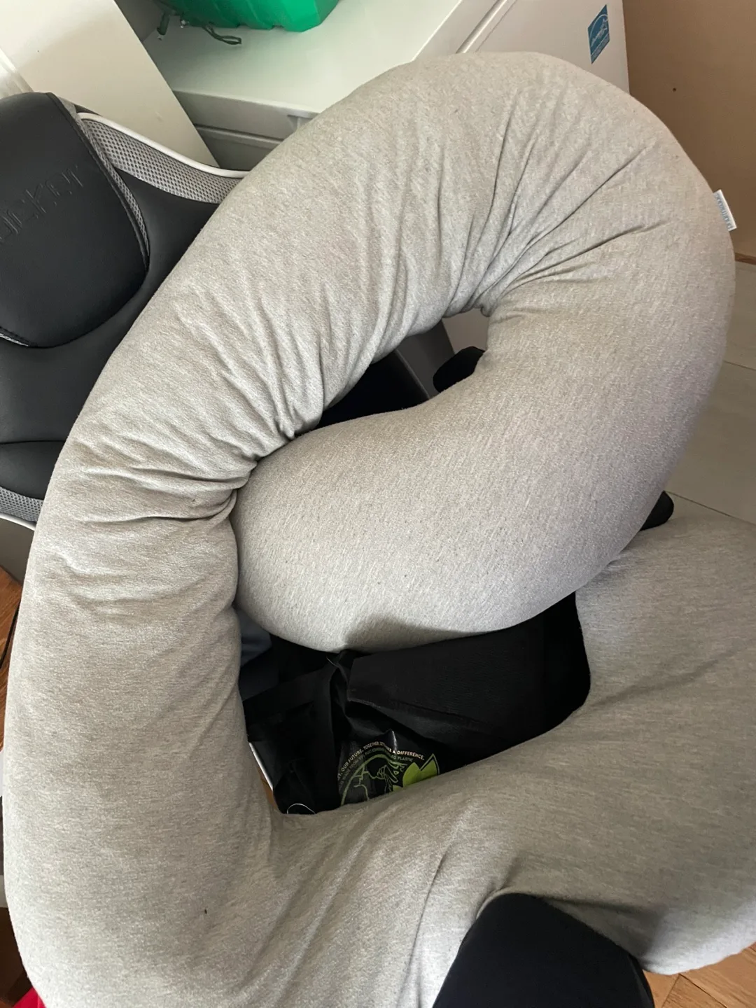 pregnancy pillow thumbnail