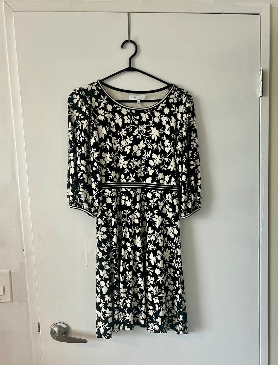 Lark & Ro Floral Print Dress - Size S thumbnail
