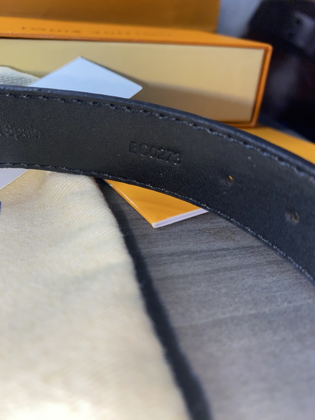 Louis Vuitton black Monogram bracelet - photo 4