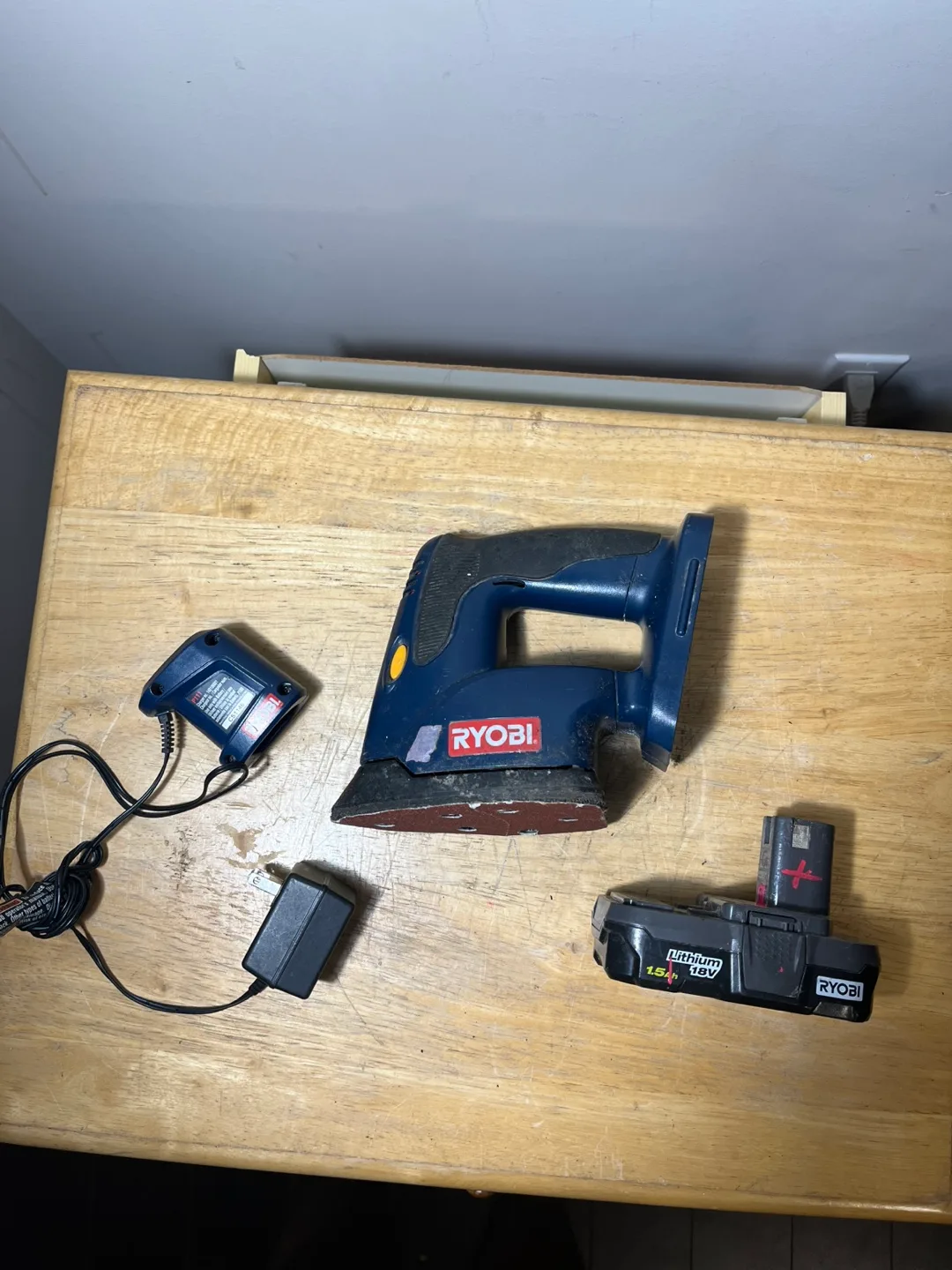 Ryobi P400 18V Cordless Sander w/ Charger & Battery thumbnail