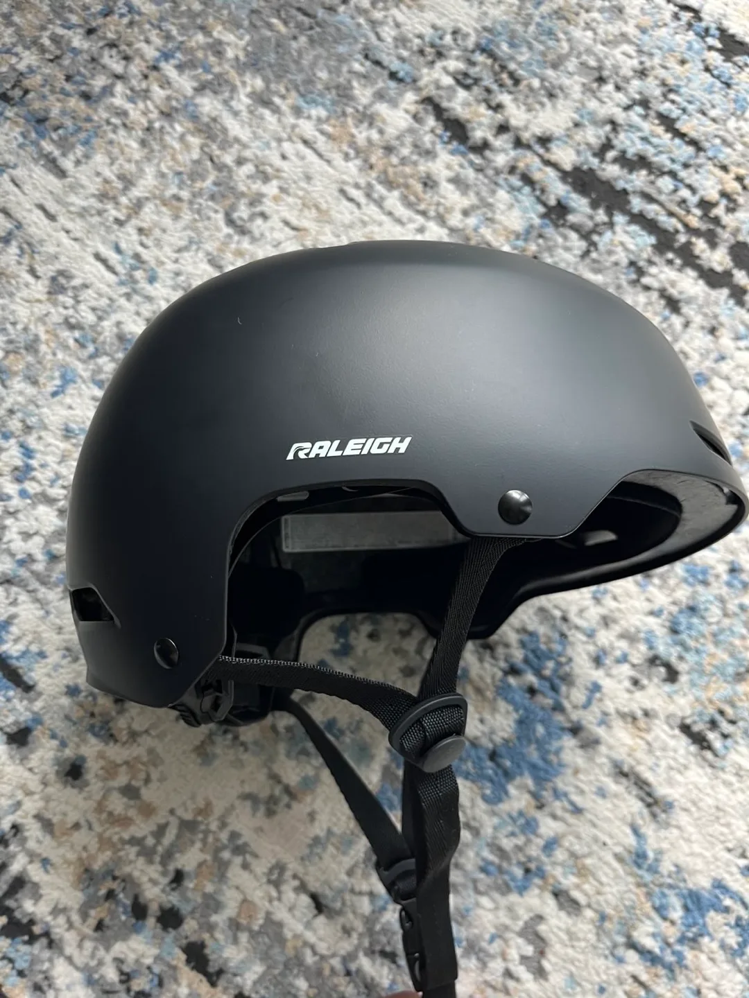 Raleigh Shuttle Multi-Sport Adult Bike Helmet thumbnail
