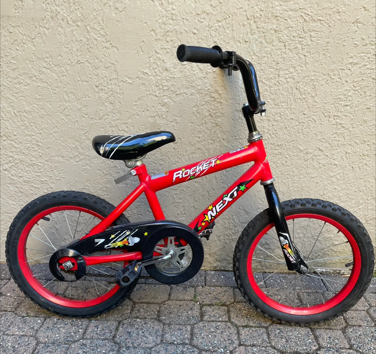 Next Rocket 16-inch Kids Bike - Red thumbnail