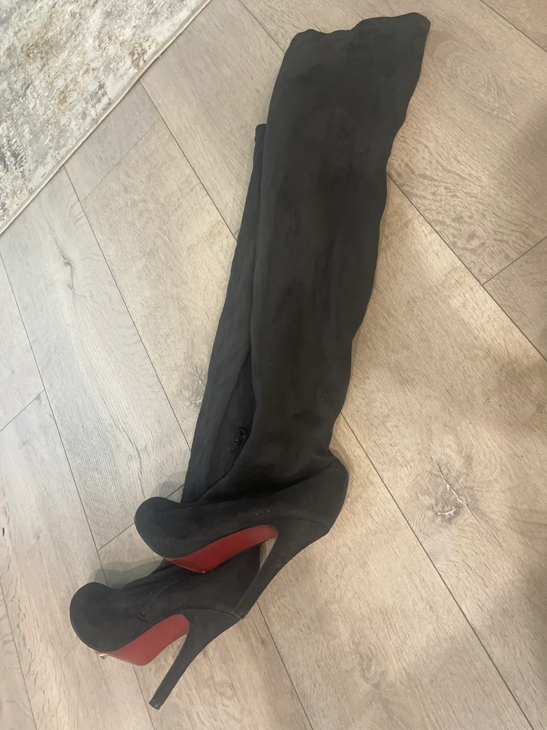 Black Thigh High Stiletto Boots thumbnail