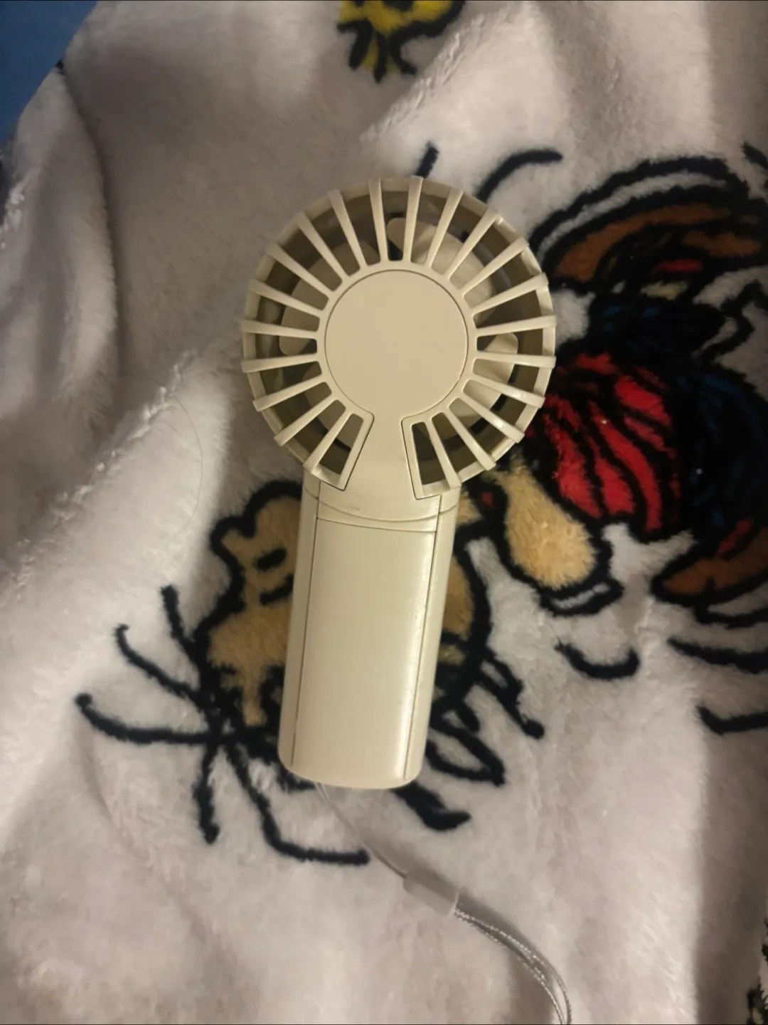 Portable Mini Handheld Fan - Beige image indicator(2)