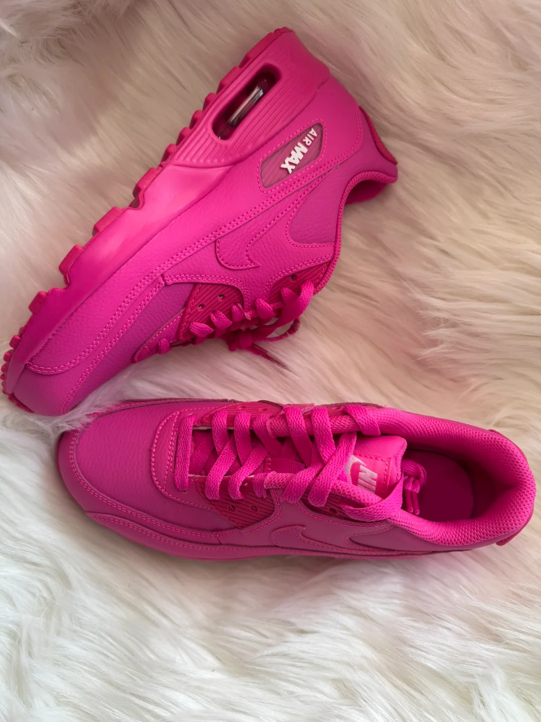 Nike Air Max 90 Hot Pink Shoes thumbnail