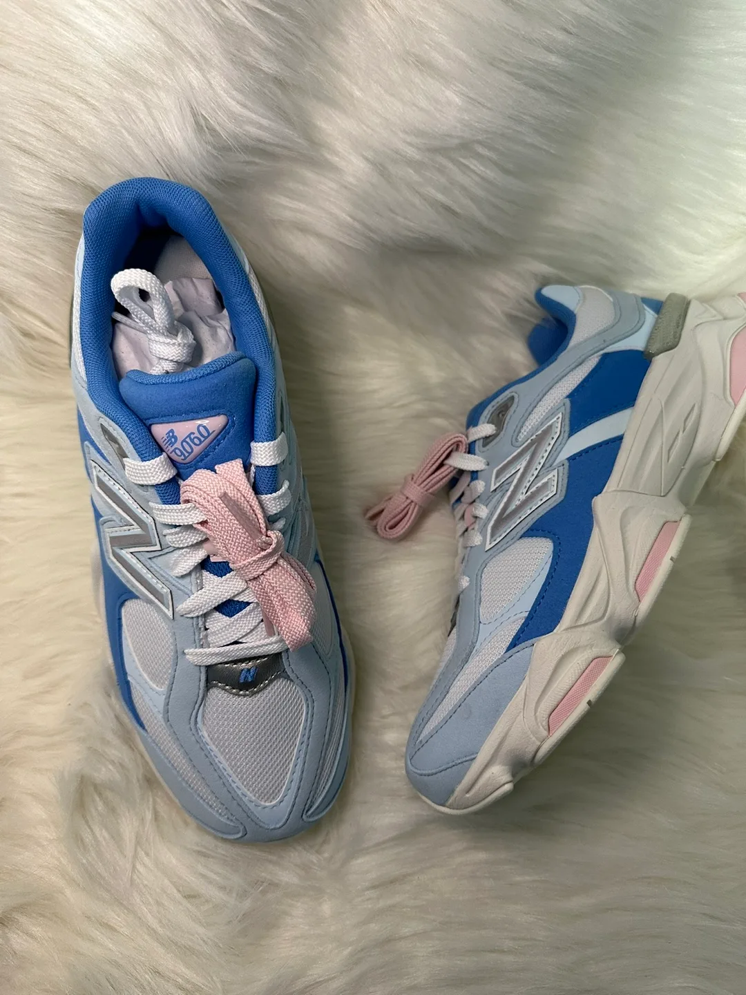 New Balance 9060 Sneakers thumbnail