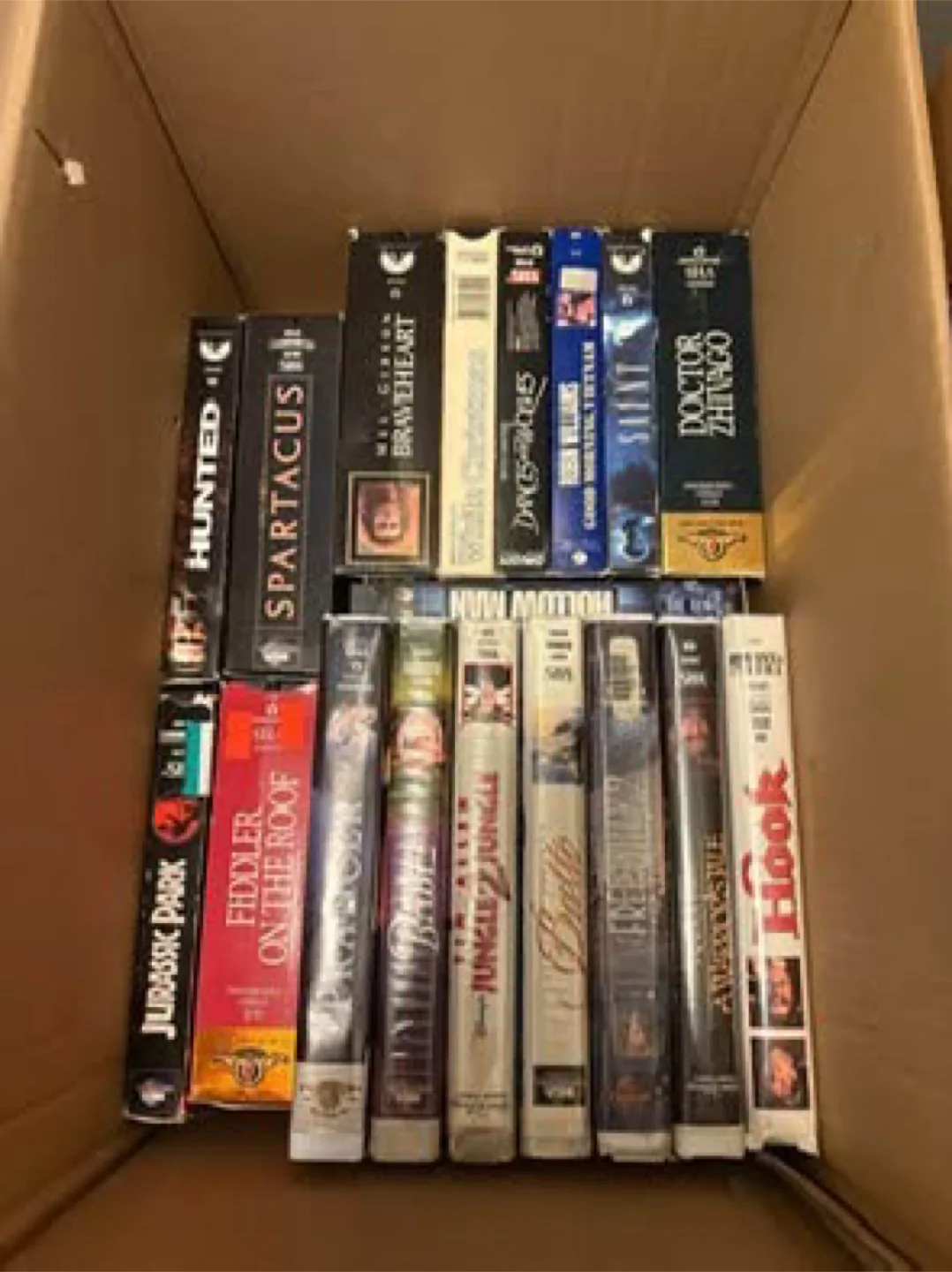 VHS Tapes - Lot of Assorted Movies image indicator(4)
