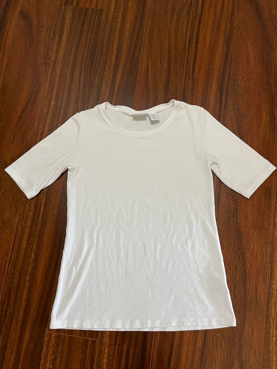 Women’s white Kenar top - size small thumbnail
