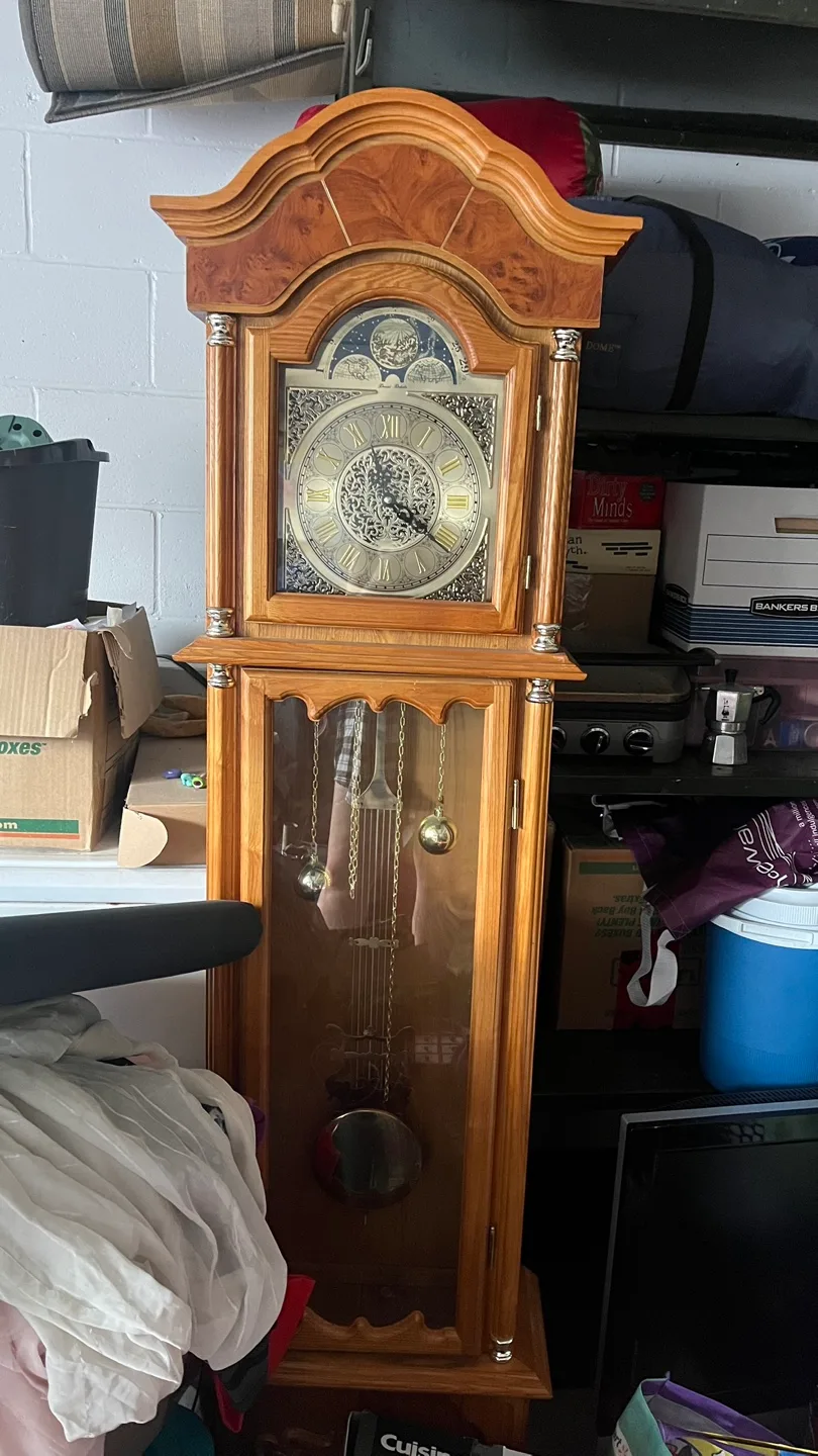 Grandfather Clock - Classic Style thumbnail