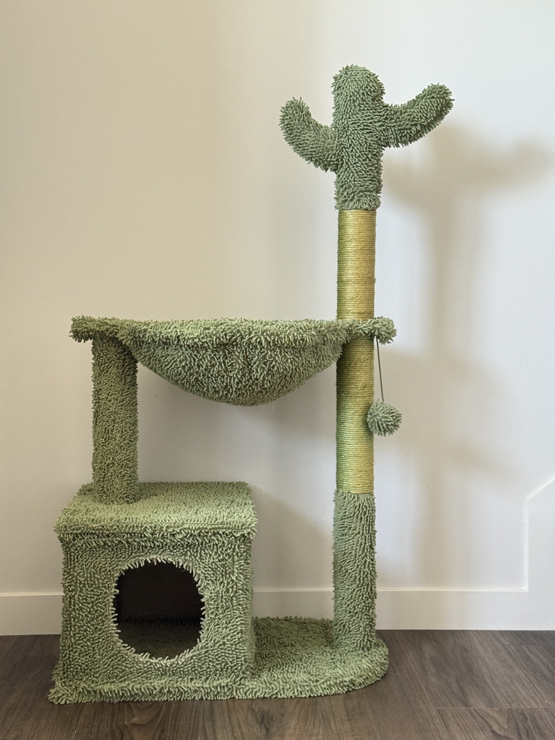 Green Cactus Cat Tree