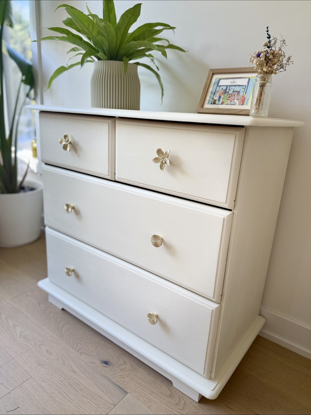 Refinished White Dresser with Gold Flower Knobs - photo 3
