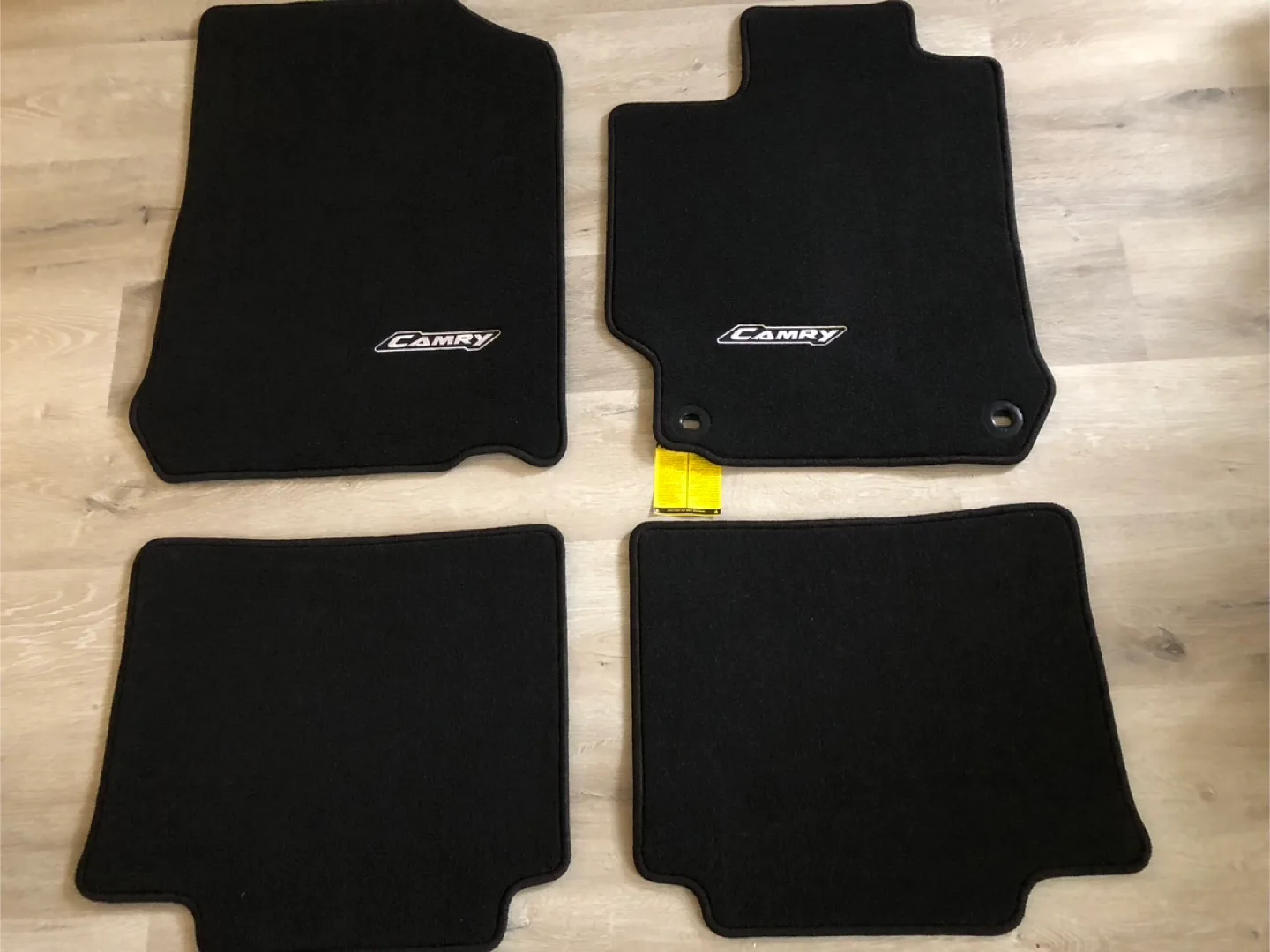 NEW Set Of  Genuine Toyota Camry Floor Mats thumbnail