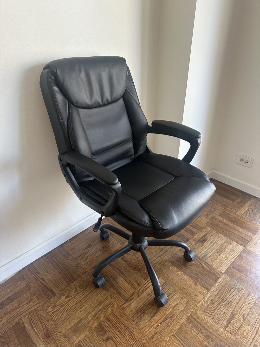 Black Faux Leather Office Chair - photo 2