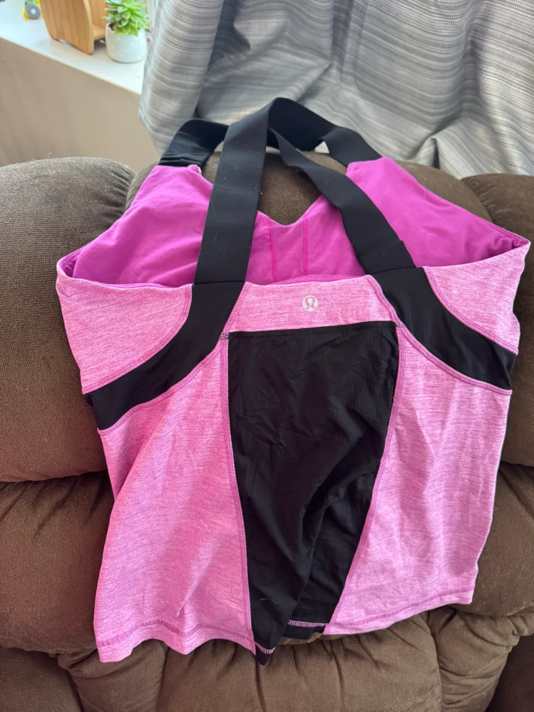 Lululemon Tank Top image indicator(2)