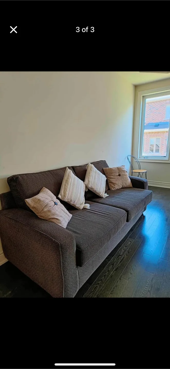 Comfortable Brown Sofa thumbnail