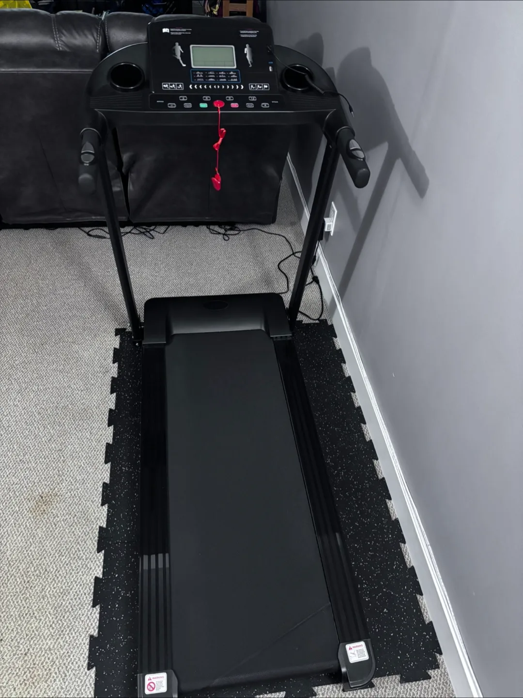 Like New Treadmill,  LCD Screen display  and floor mats thumbnail