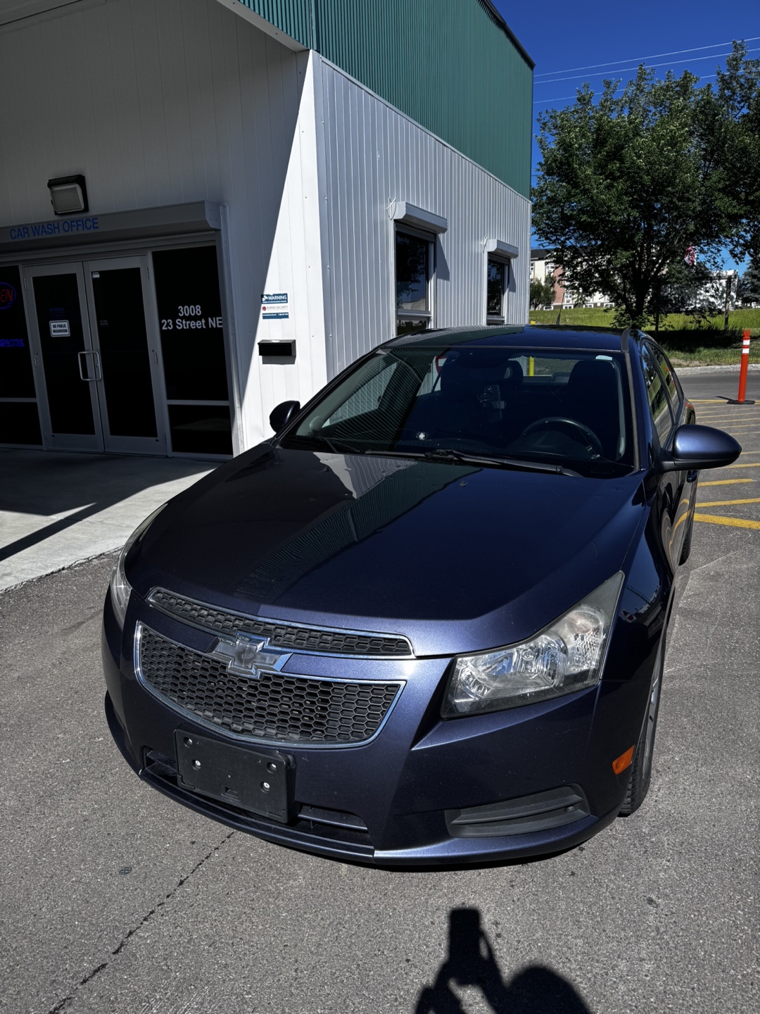 Chevrolet Cruze LT - Blue Sedan