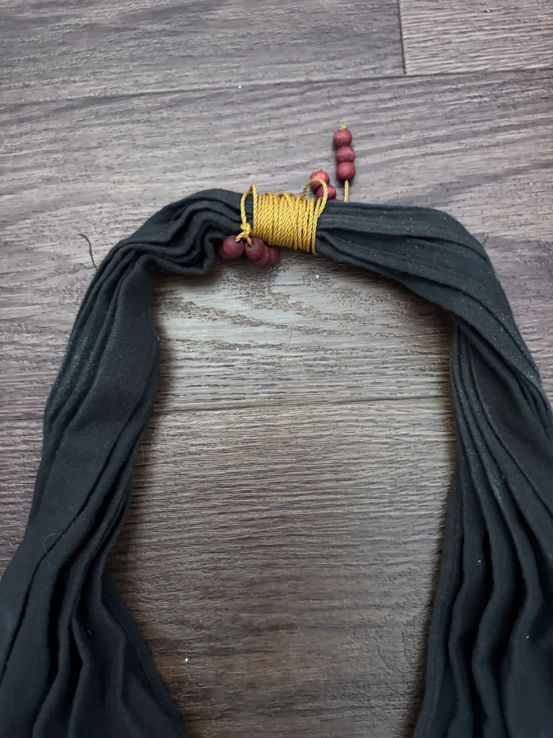 Black Handbag With Ethnic Print image indicator(5)