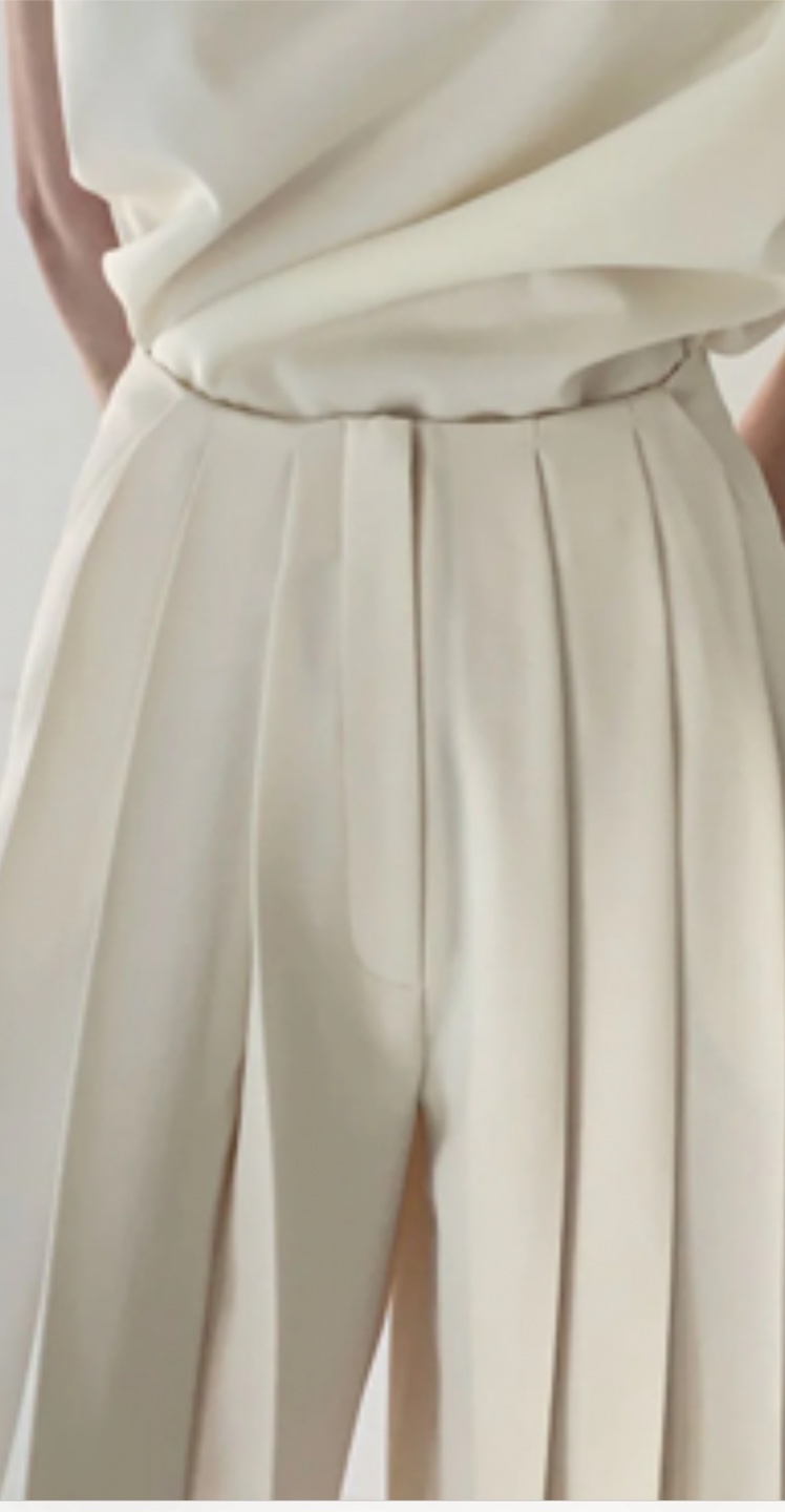 Pleated High Waist Wide Leg Pants,white color