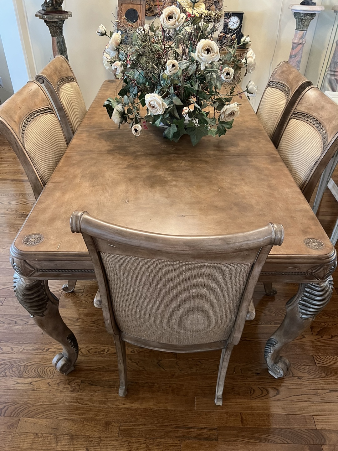 Dining Table with 6 Chairs - Wooden