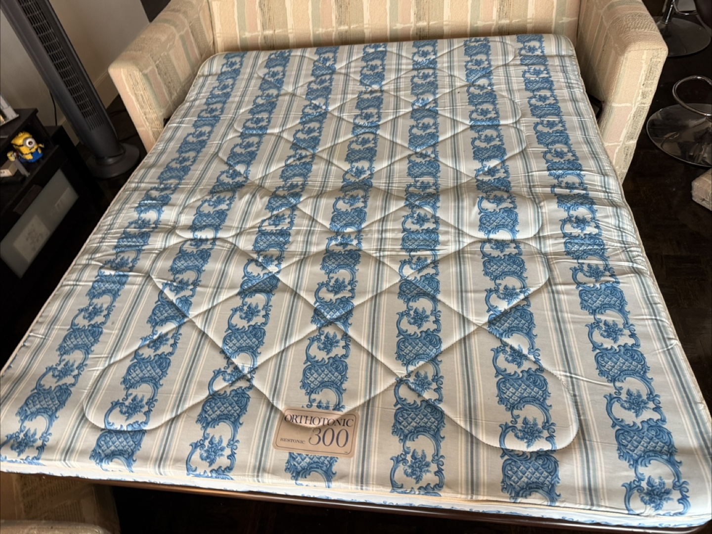 Pull-out Sofa Bed with Mattress - photo 4