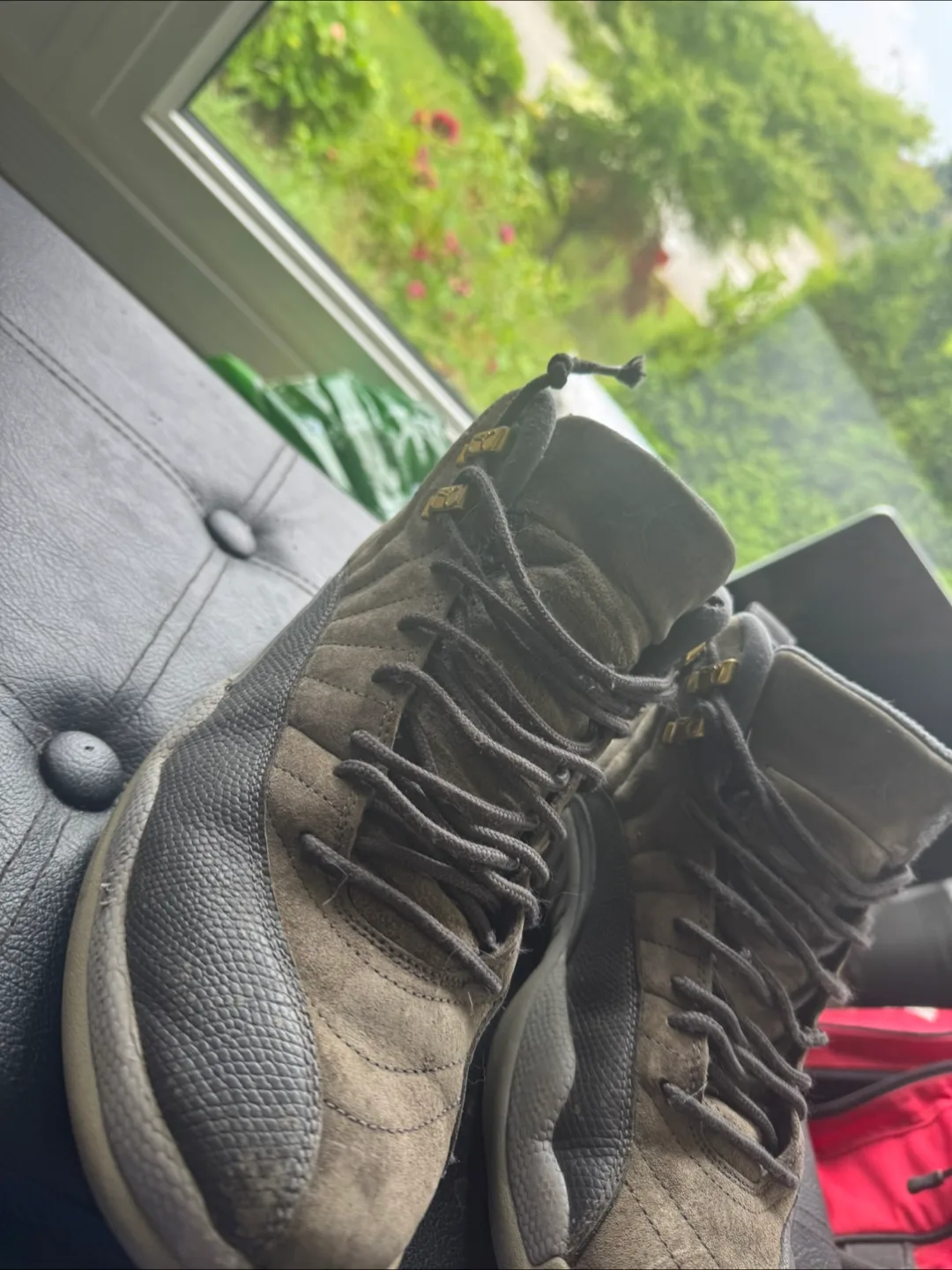Jordan 12 Retro grey US 10 thumbnail