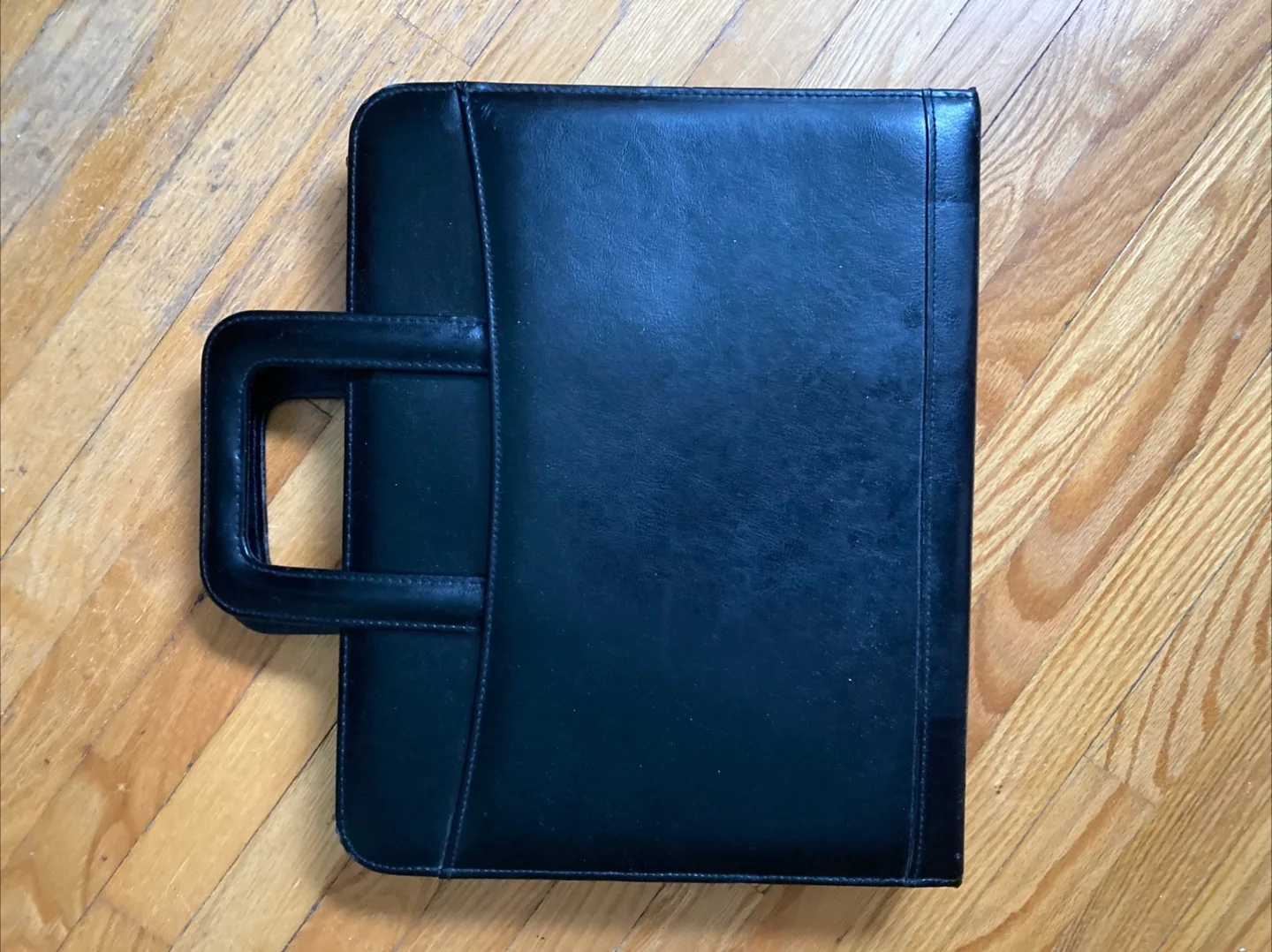 Aurex Genuine Leather Portfolio thumbnail