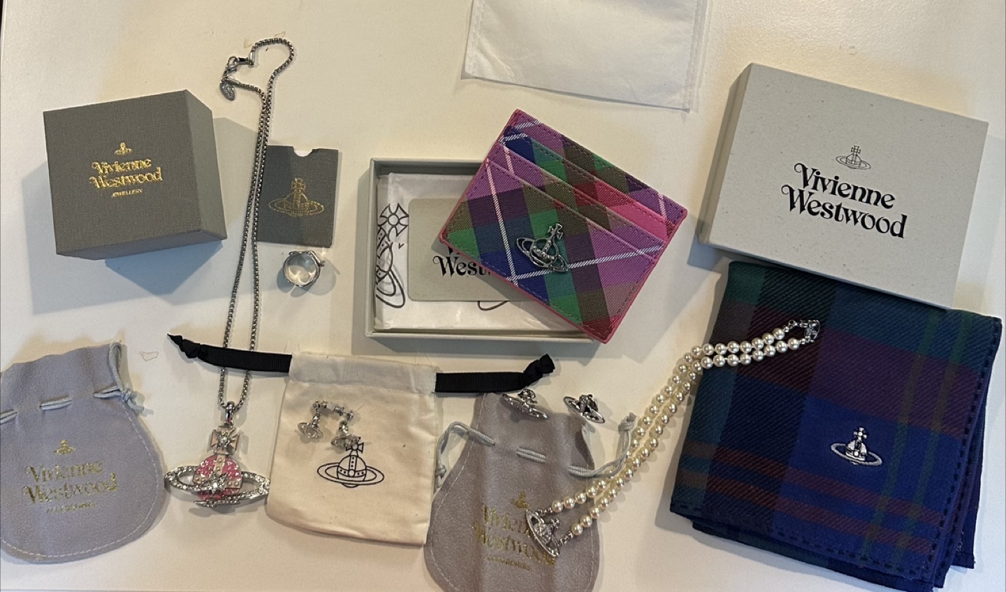 Everything of Vivienne Westwood!!