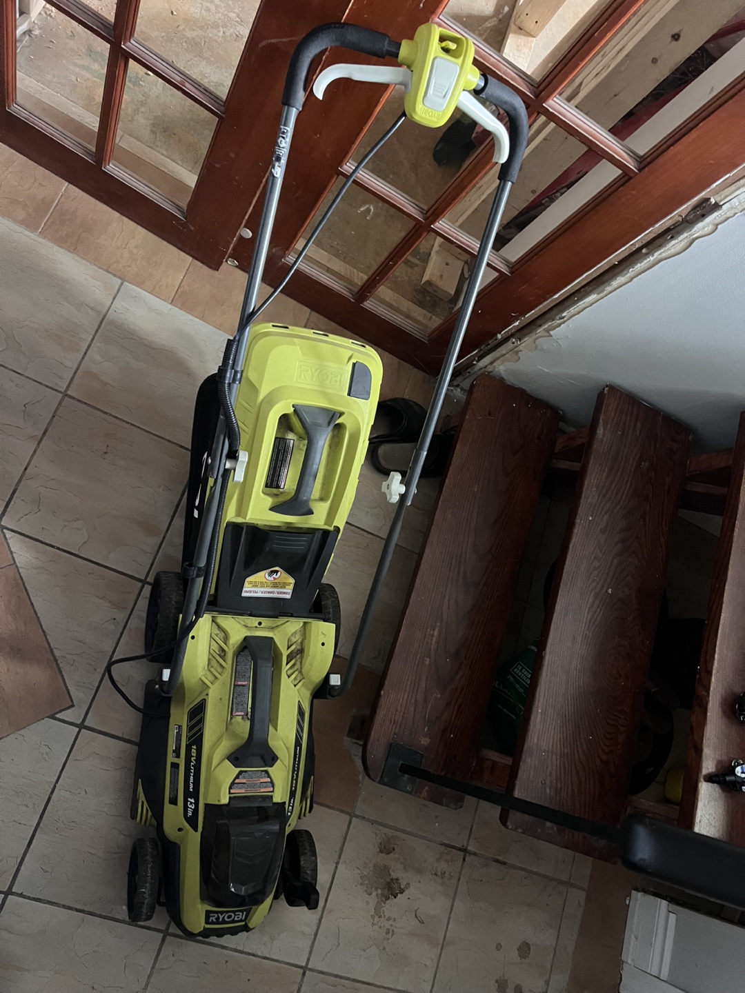 Ryobi 13-inch 18V Lithium Lawn Mower - photo 3