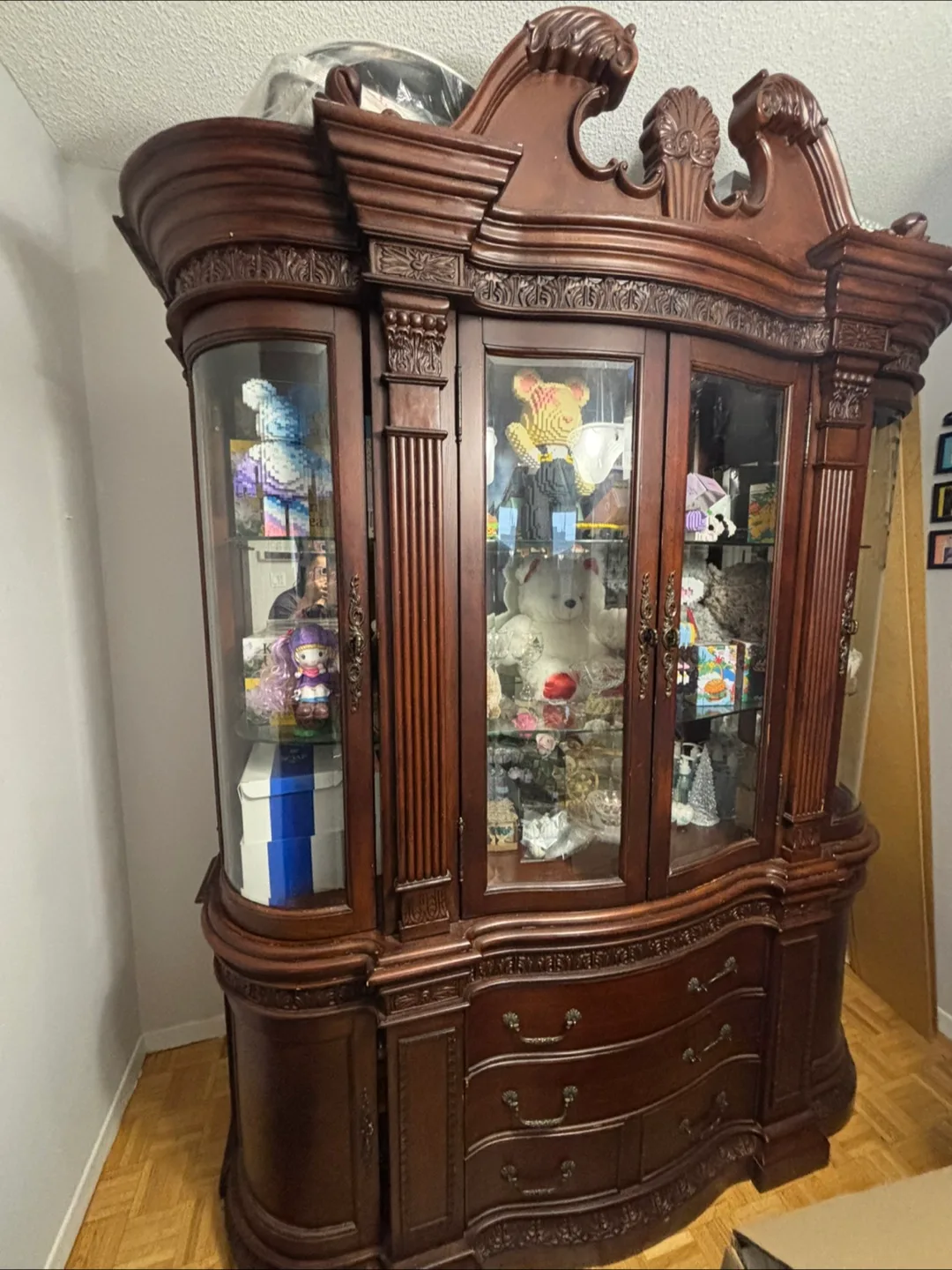 Antique Style Brown China Cabinet thumbnail