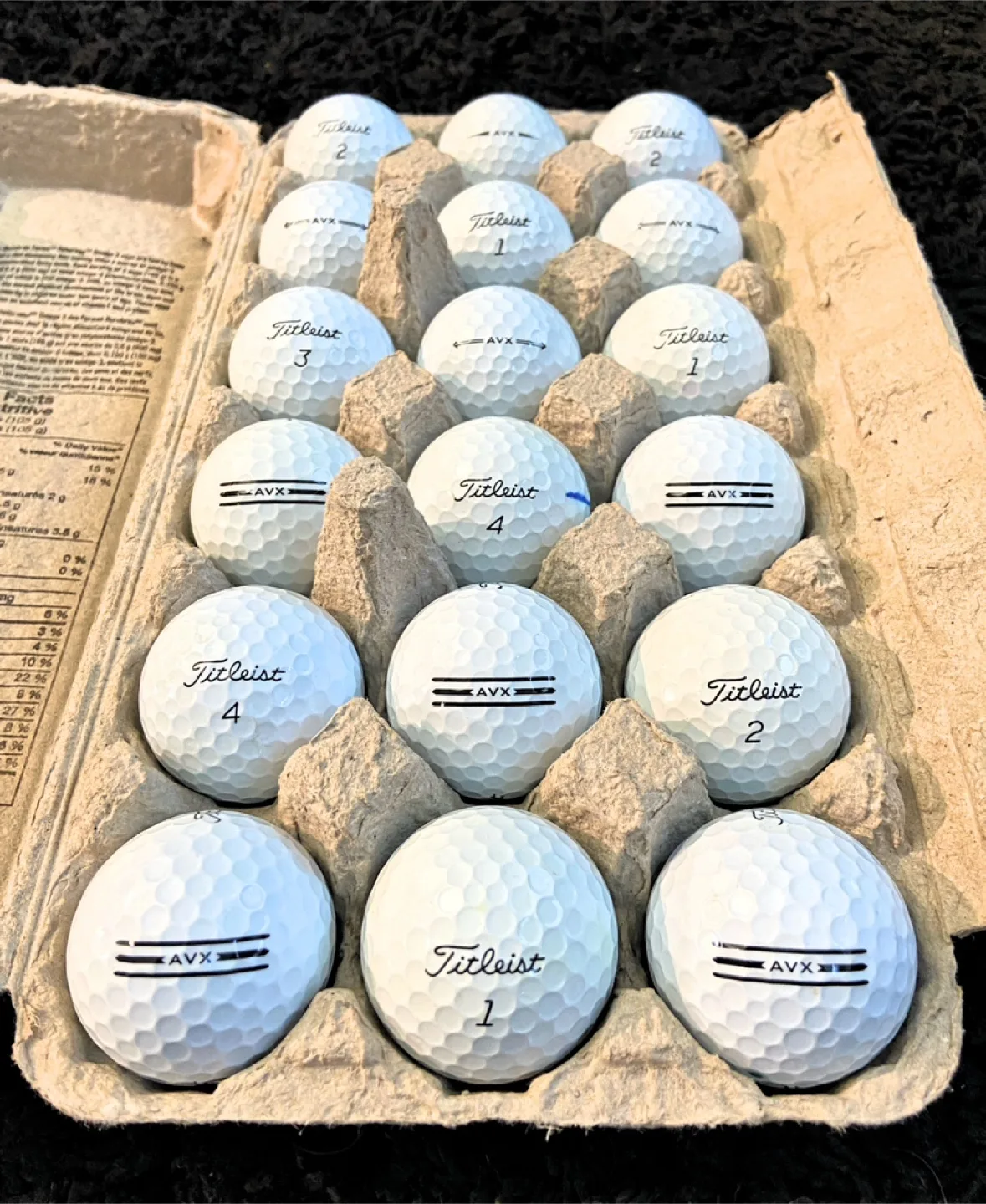 18 Titleist AVX Golf Balls thumbnail