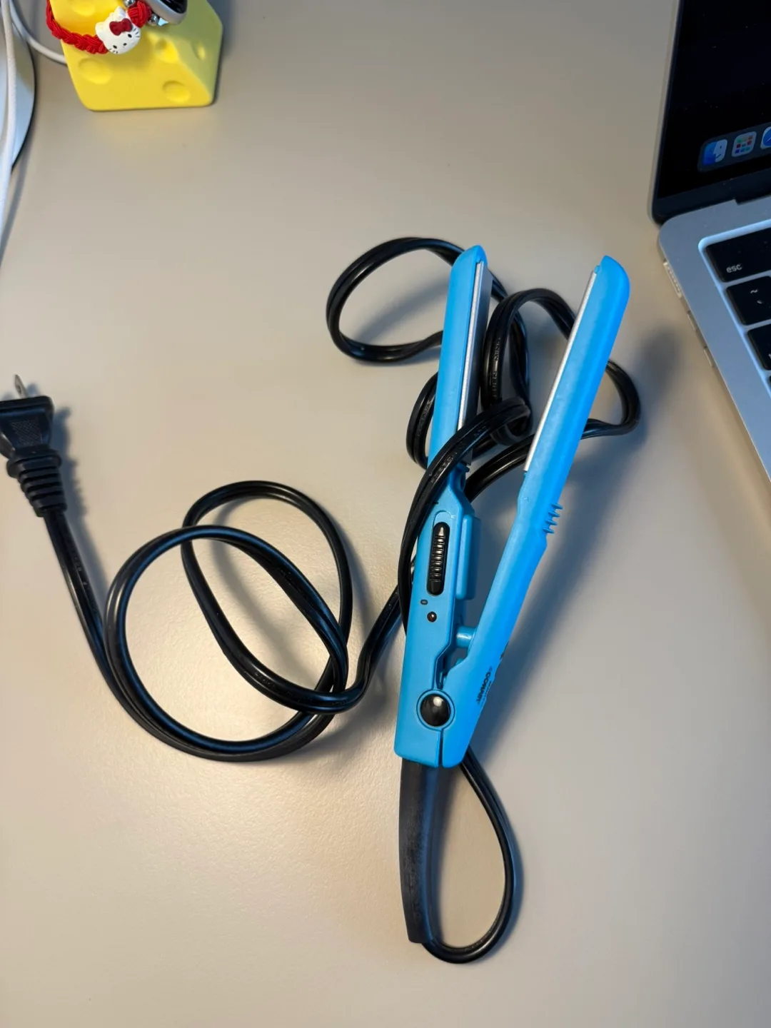 Quo Mini Flat Iron - Blue thumbnail
