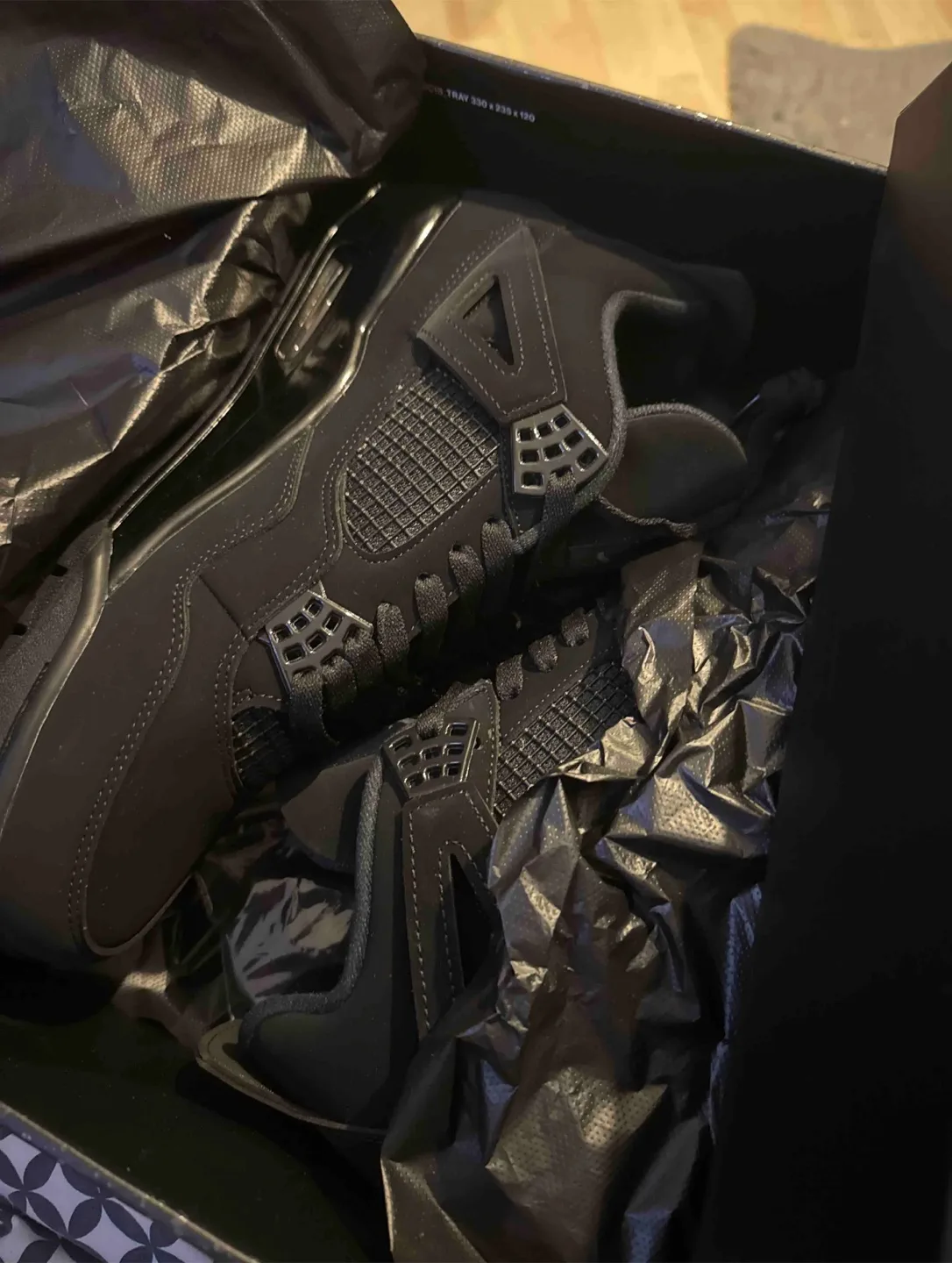 Air Jordan 4 Retro Black Cat Brand new image indicator(2)