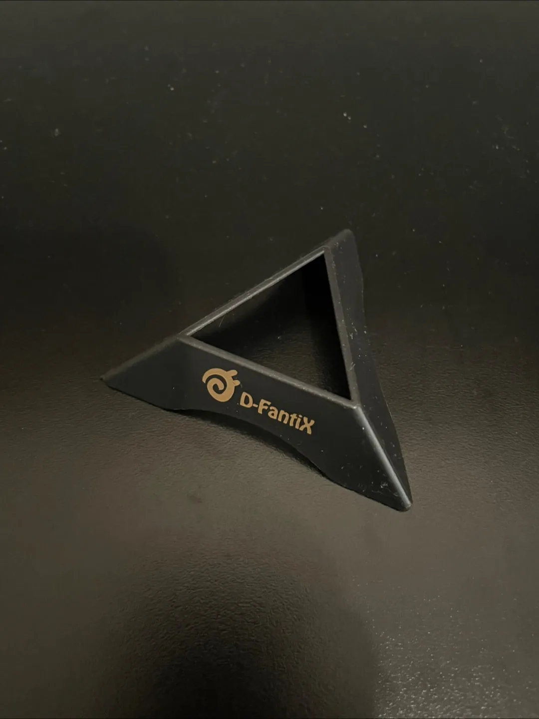 Rubik’s cubes bundle + stand - mofang, mf3s, and more image indicator(7)