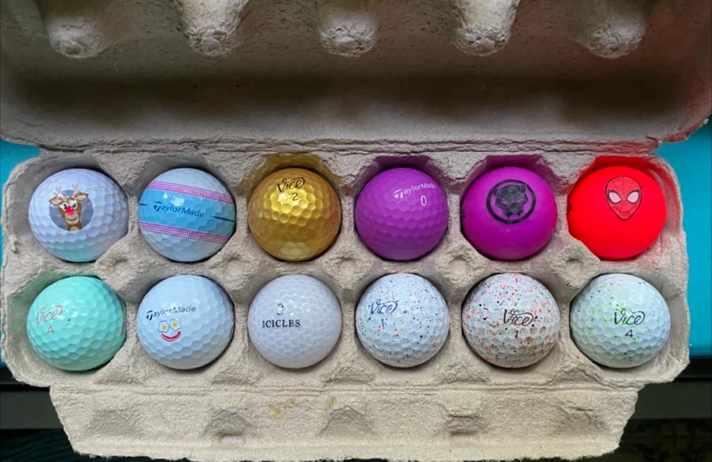 Mixed Golf Balls - TaylorMade & Vice thumbnail
