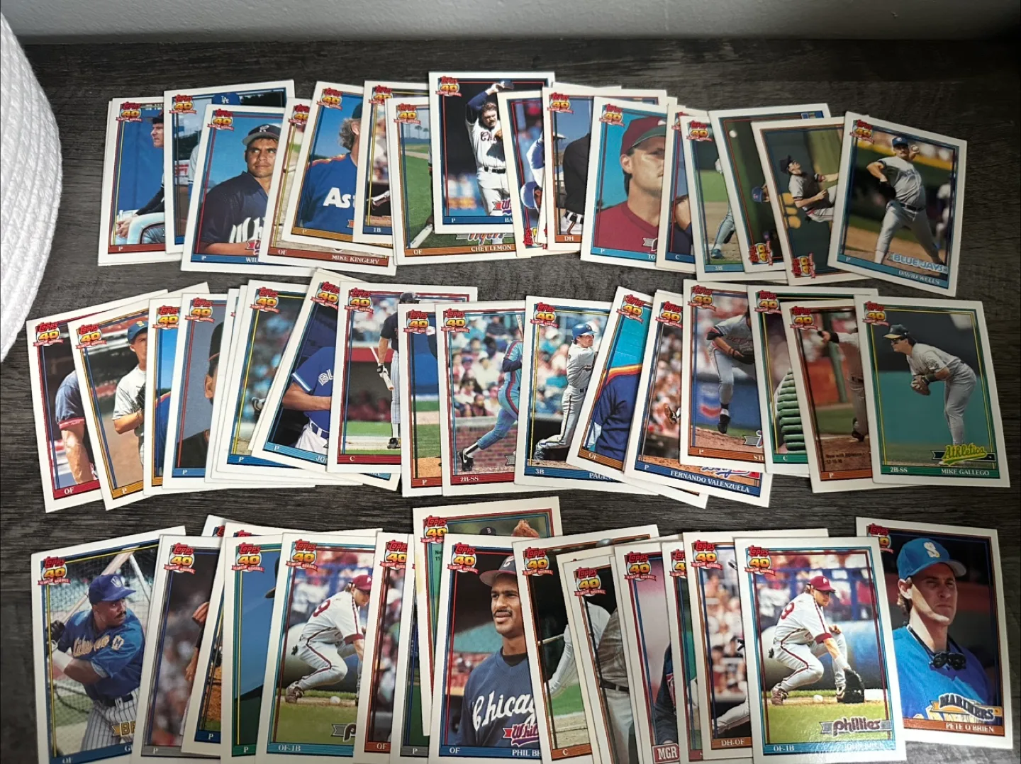 Vintage 1990 Topps Baseball Cards thumbnail